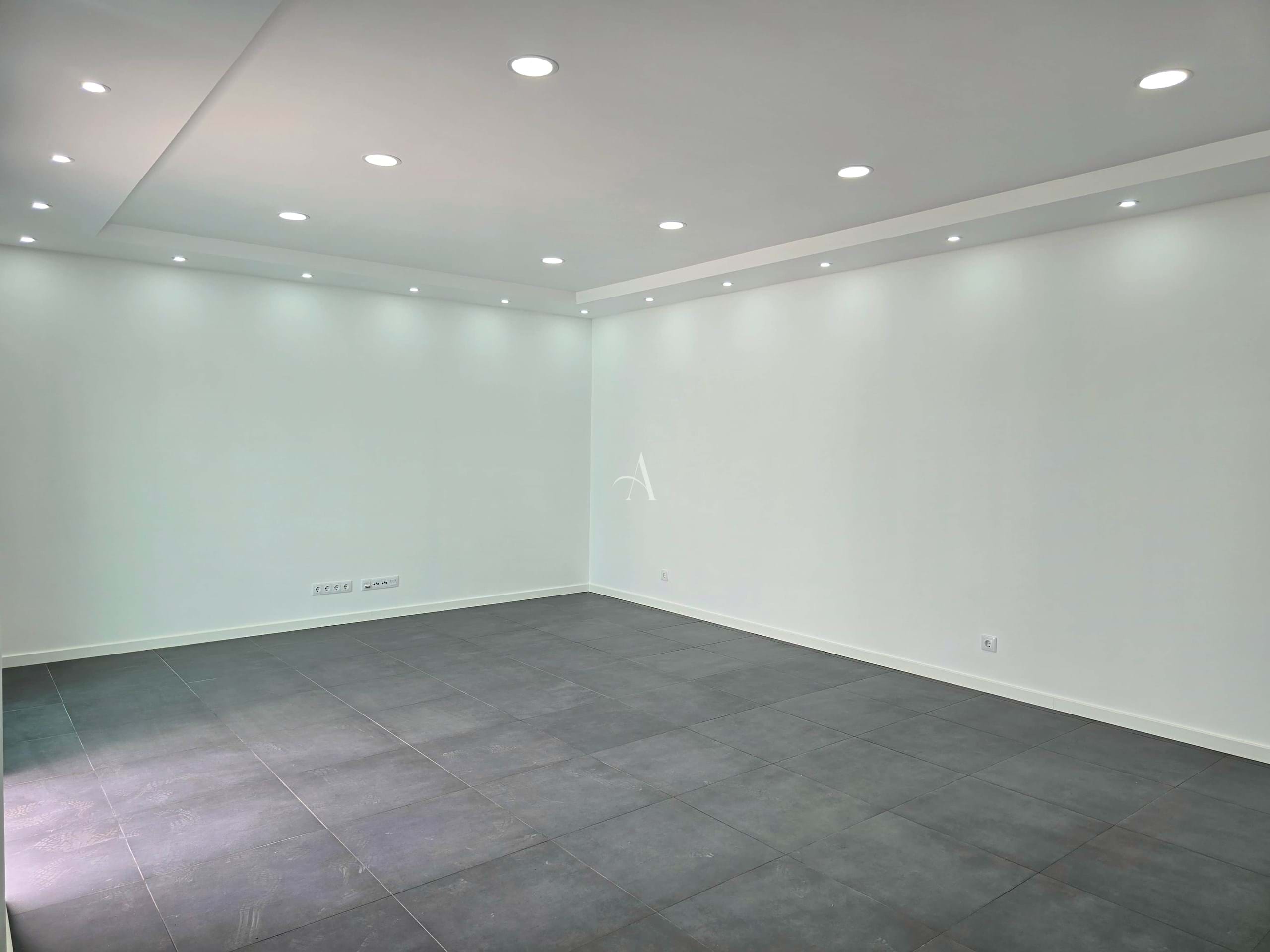 2 Bed, 2 Bath, HouseFor Sale, Sao Bras De Alportel, Faro, 8150-044