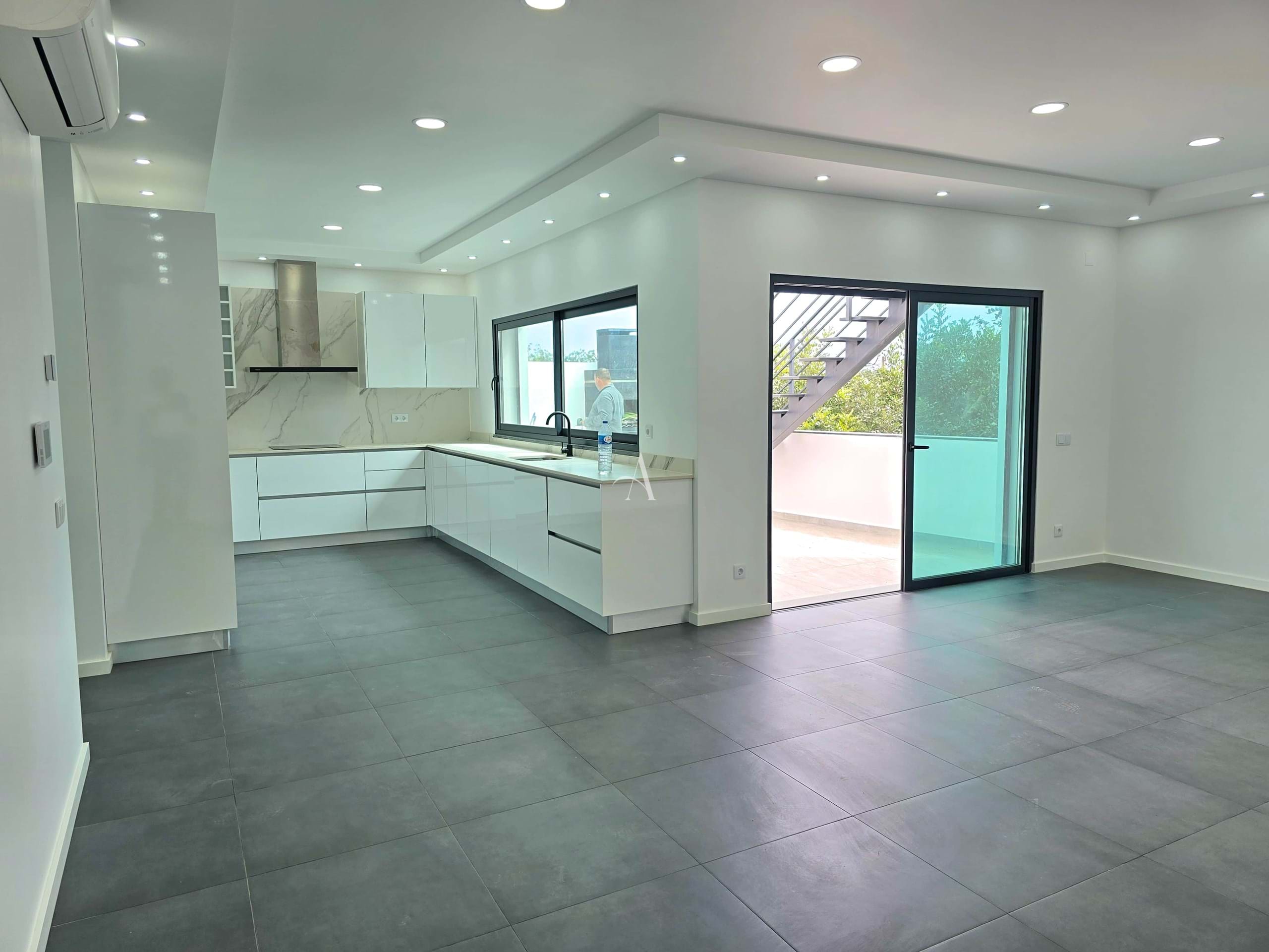 2 Bed, 2 Bath, HouseFor Sale, Sao Bras De Alportel, Faro, 8150-044