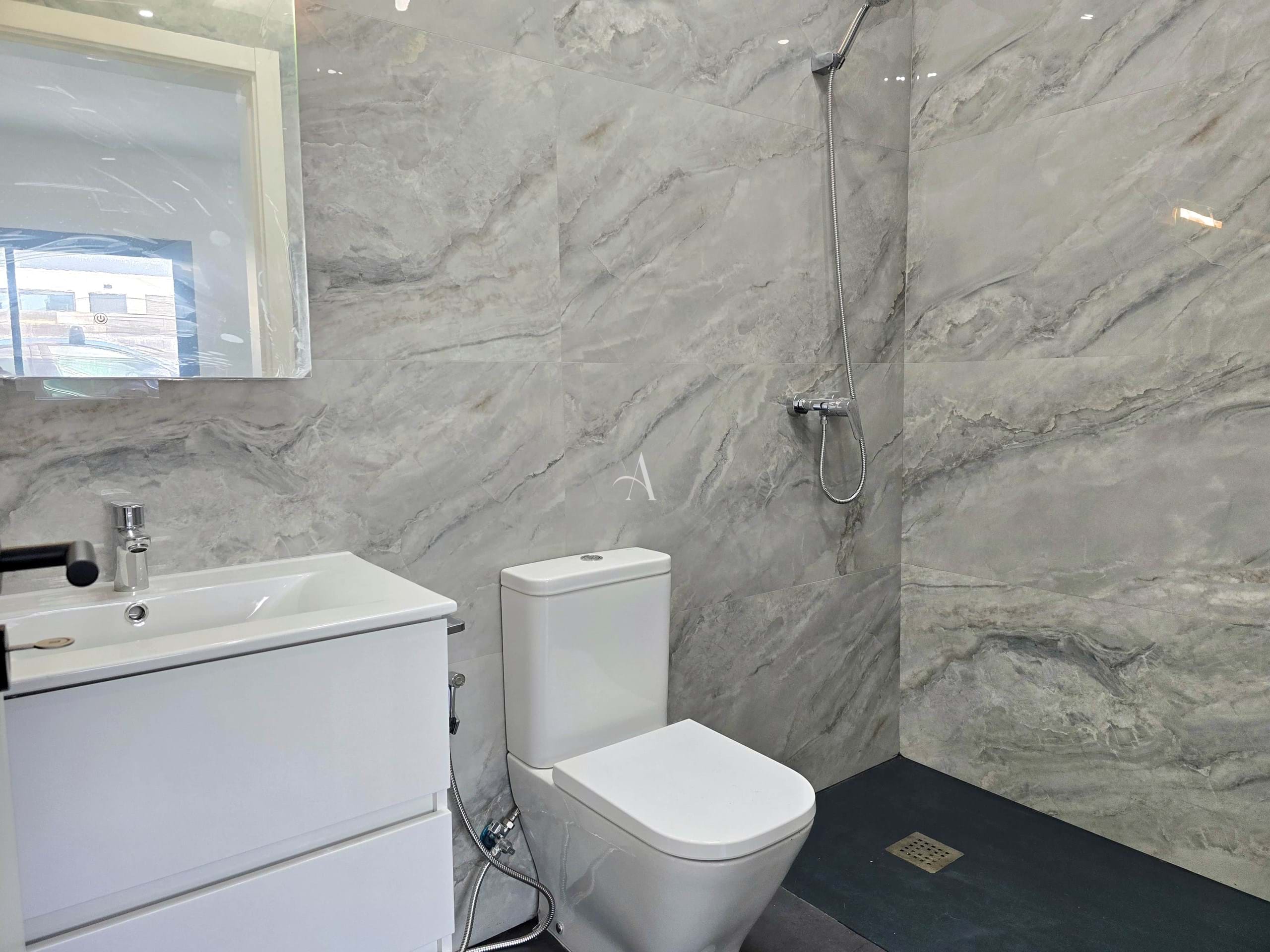 2 Bed, 2 Bath, HouseFor Sale, Sao Bras De Alportel, Faro, 8150-044