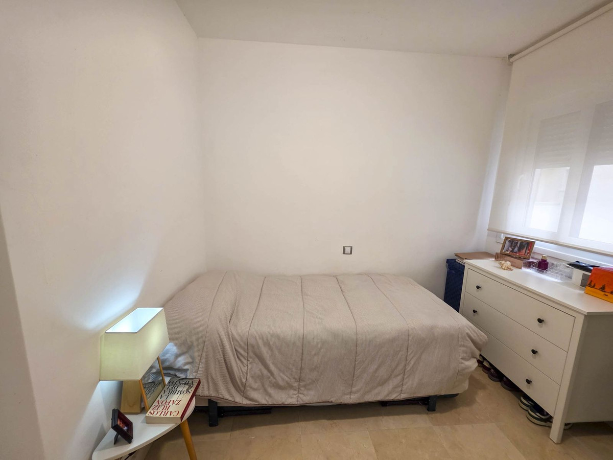 2 Bed, 2 Bath, ApartmentFor Sale, San Luis de Sabinillas, Malaga