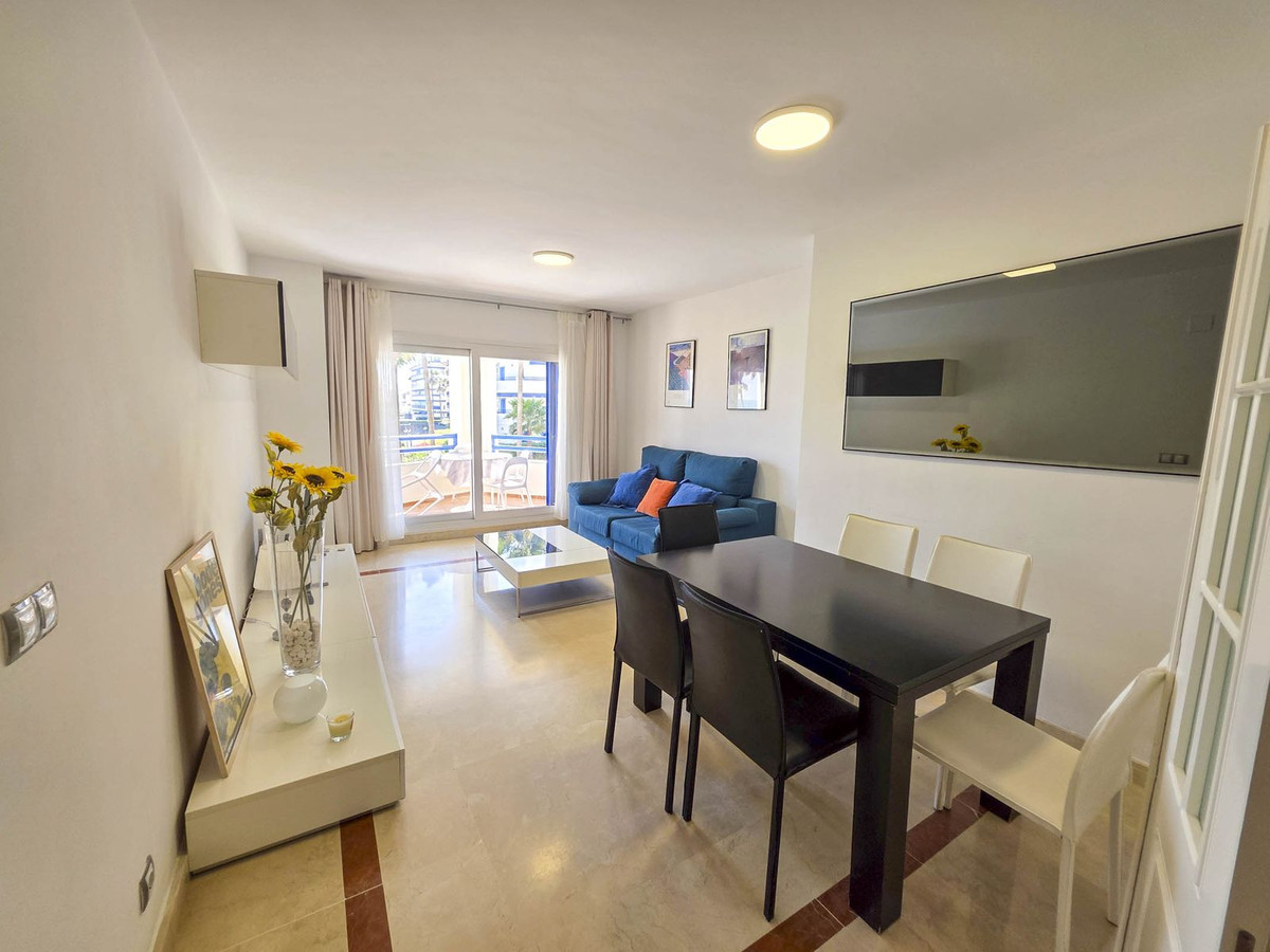 2 Bed, 2 Bath, ApartmentFor Sale, San Luis de Sabinillas, Malaga