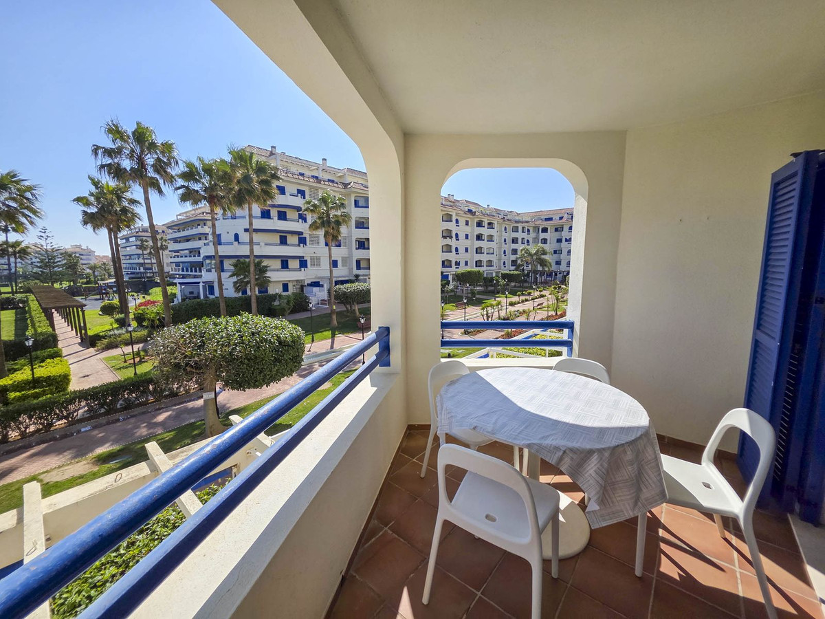2 Bed, 2 Bath, ApartmentFor Sale, San Luis de Sabinillas, Malaga