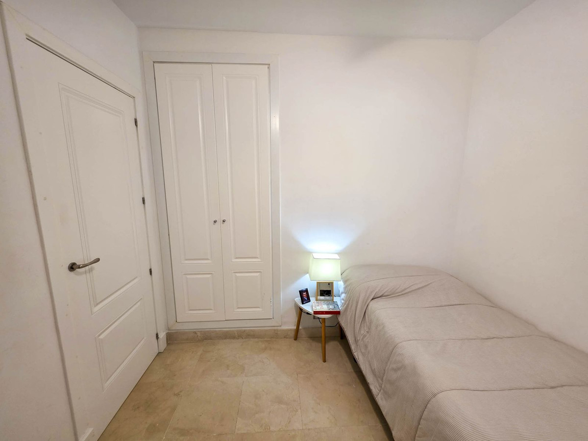 2 Bed, 2 Bath, ApartmentFor Sale, San Luis de Sabinillas, Malaga