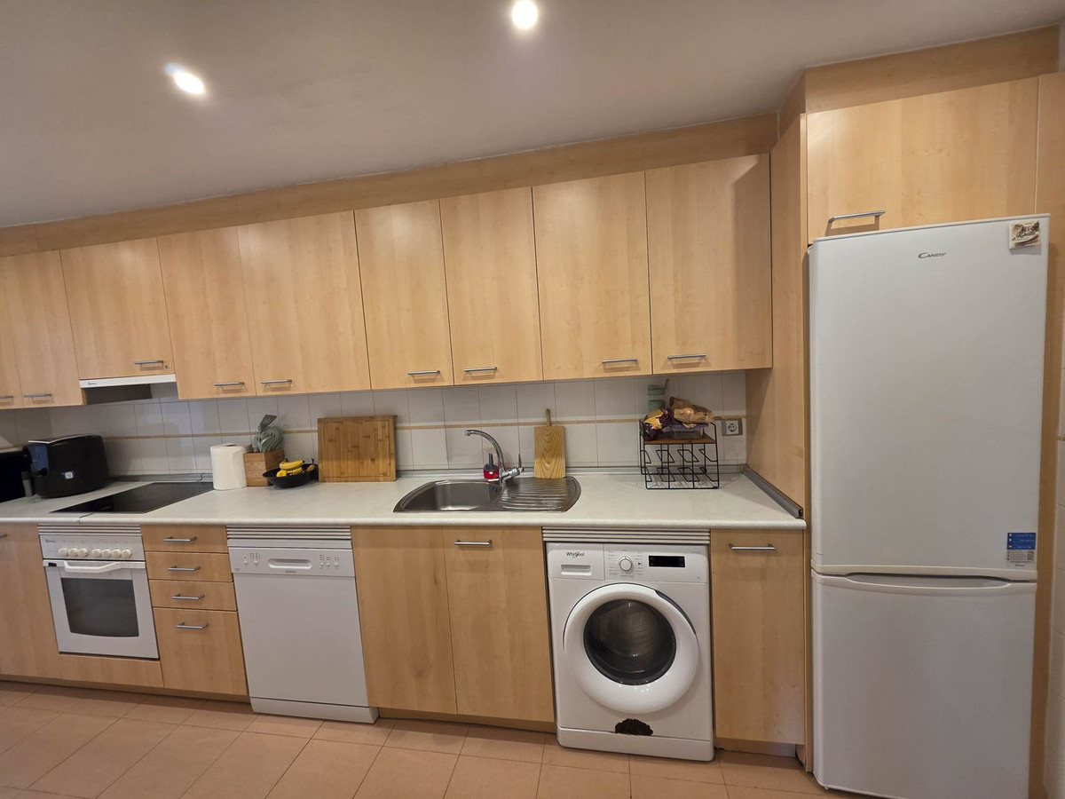 2 Bed, 2 Bath, ApartmentFor Sale, San Luis de Sabinillas, Malaga