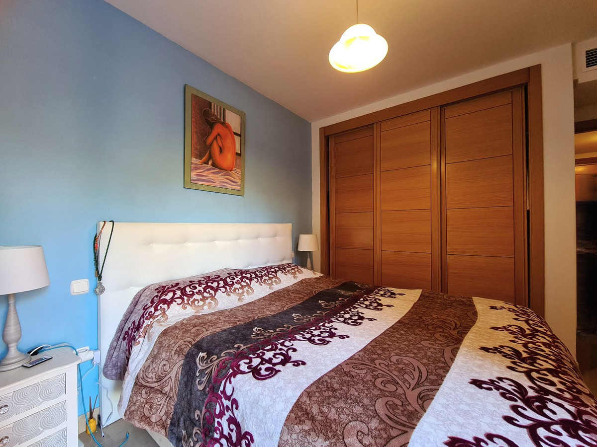 1 Bed, 1 Bath, ApartmentFor Sale, Estepona, Malaga