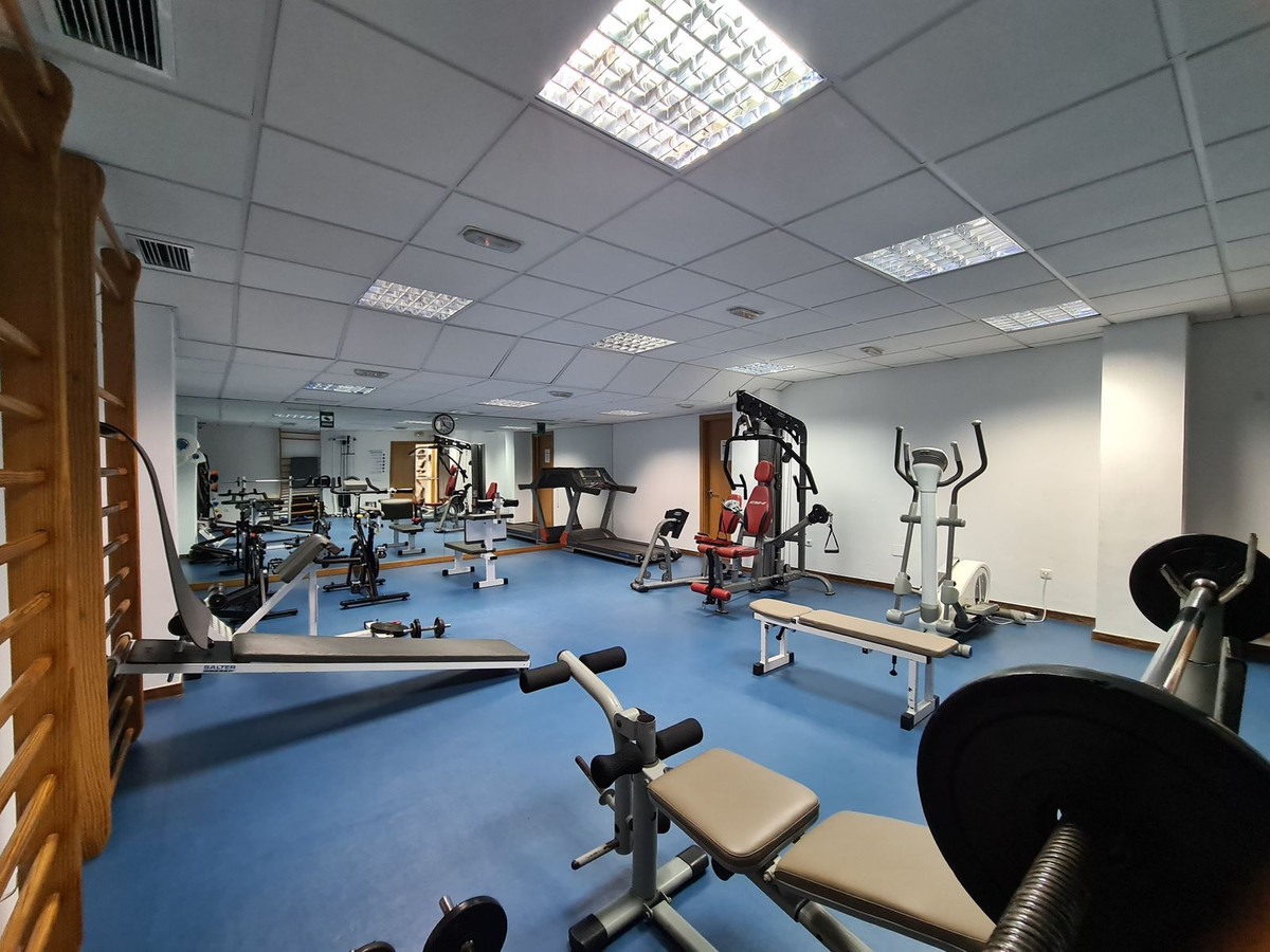 1 Bed, 1 Bath, ApartmentFor Sale, Estepona, Malaga