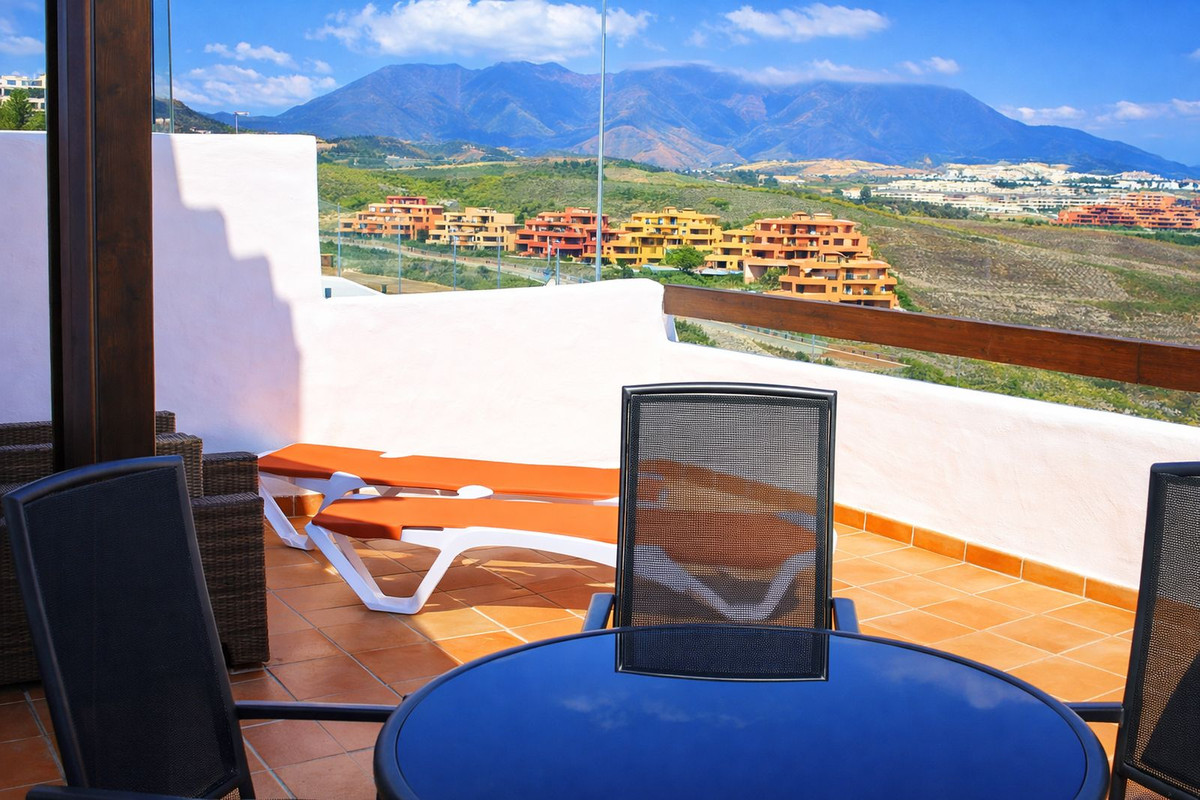 2 Bed, 2 Bath, ApartmentFor Sale, Casares Playa, Malaga