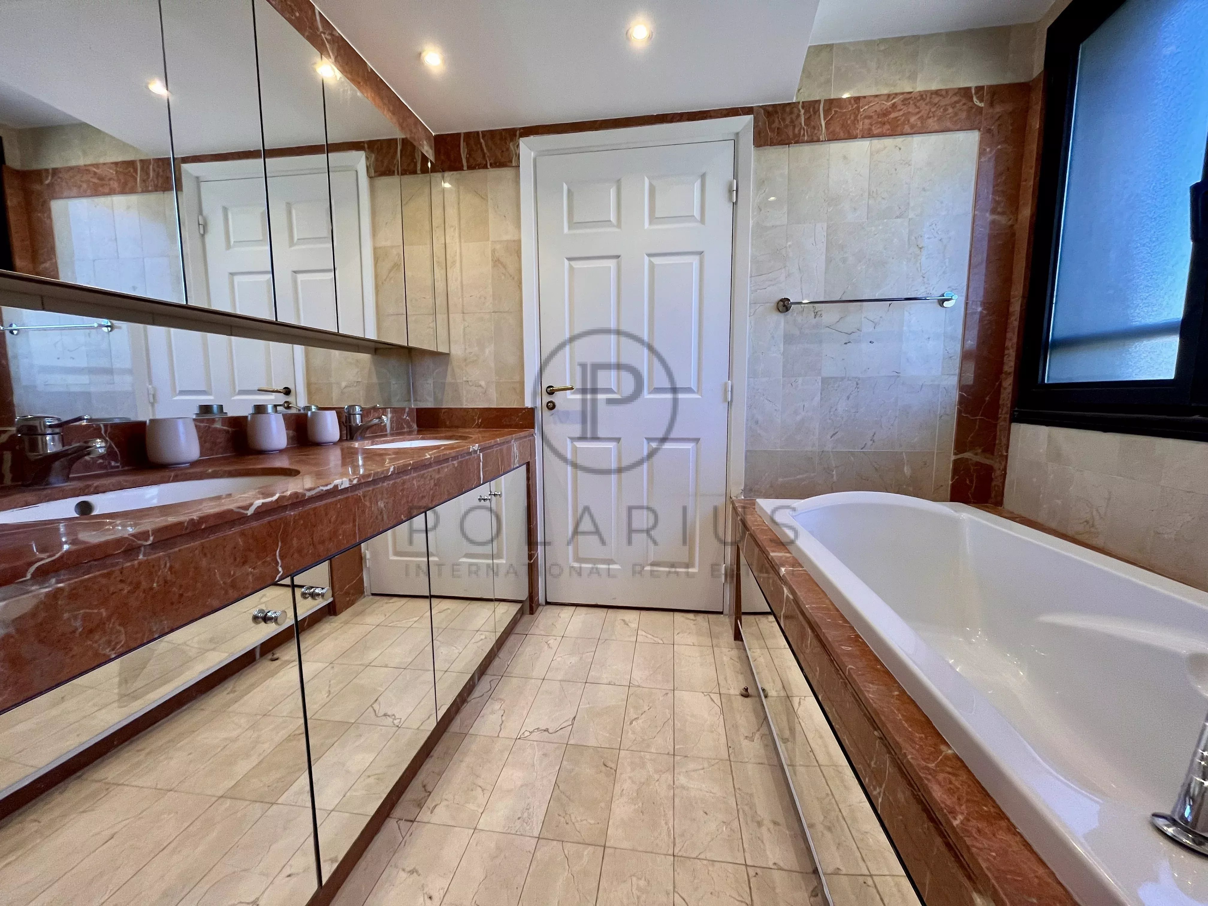 2 Bed, 2 Bath, ApartmentFor Sale, Saint-Laurent-du-Var, Alpes-Maritimes