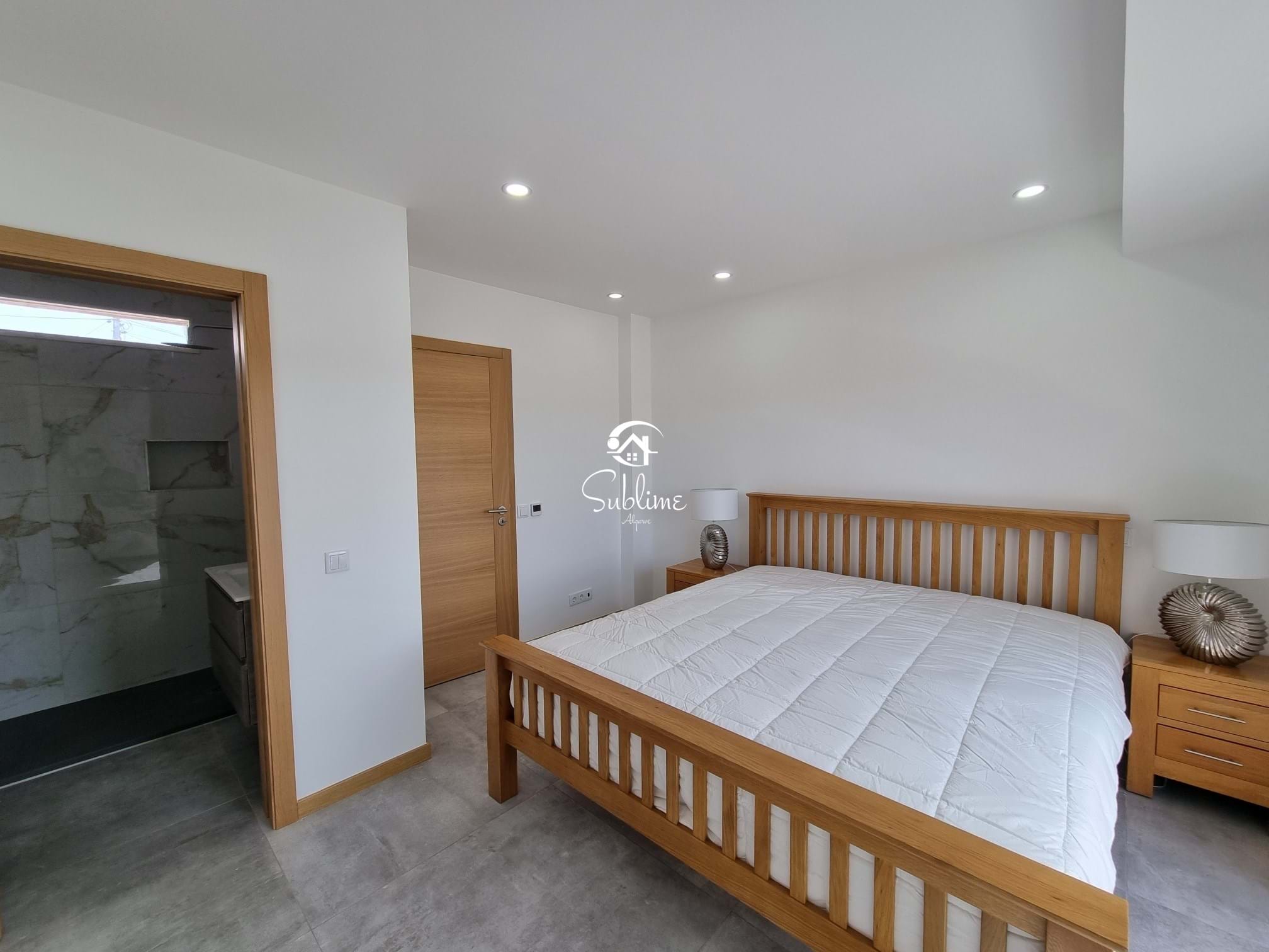 4 Bed, 5 Bath, HouseFor Sale, Lagos, Faro, 8600-109