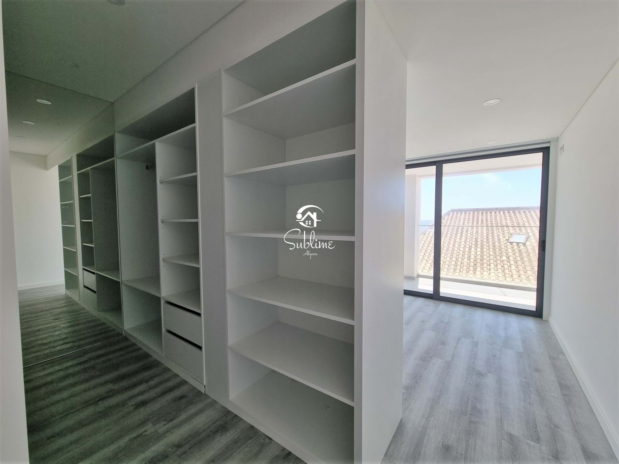 3 Bed, 4 Bath, ApartmentFor Sale, Vila do Bispo, Faro, 8650-199