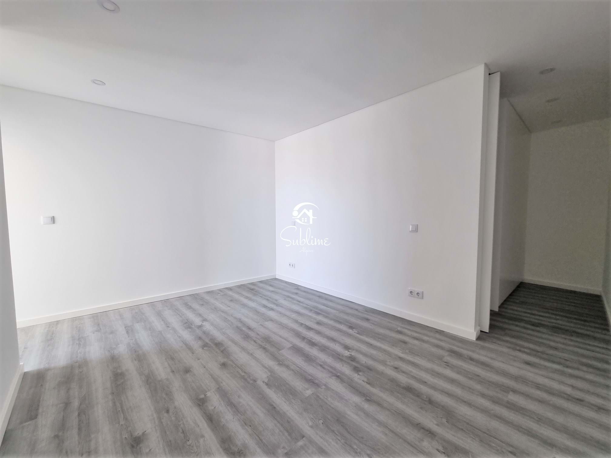 3 Bed, 4 Bath, ApartmentFor Sale, Vila do Bispo, Faro, 8650-199