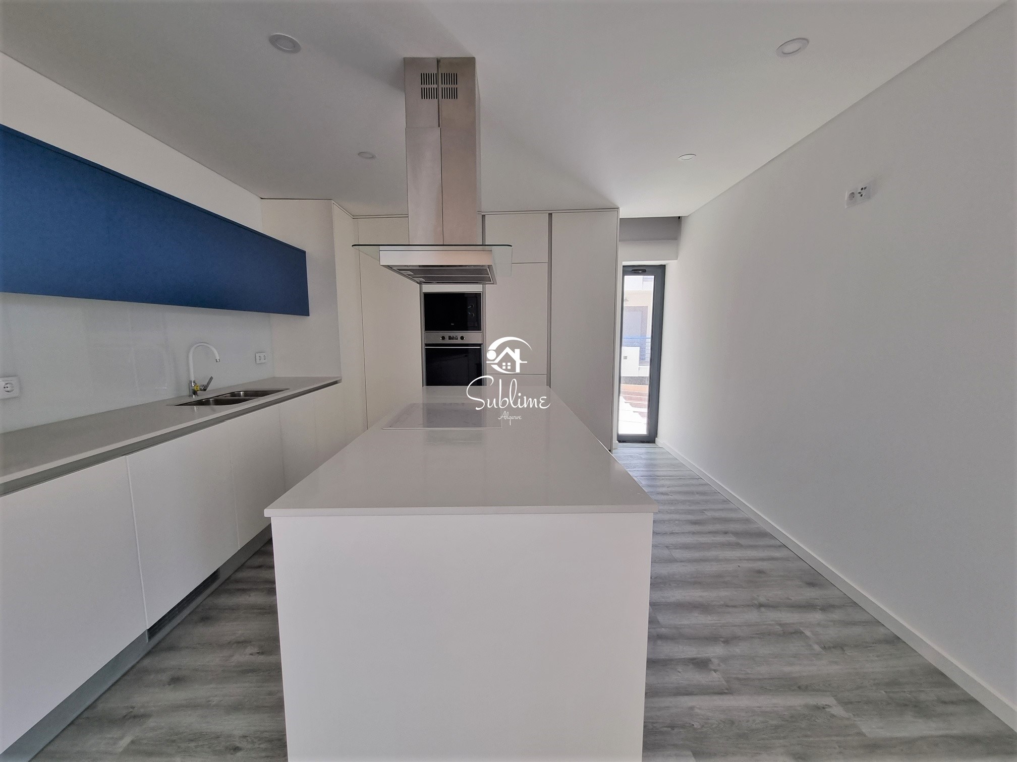 3 Bed, 4 Bath, ApartmentFor Sale, Vila do Bispo, Faro, 8650-199