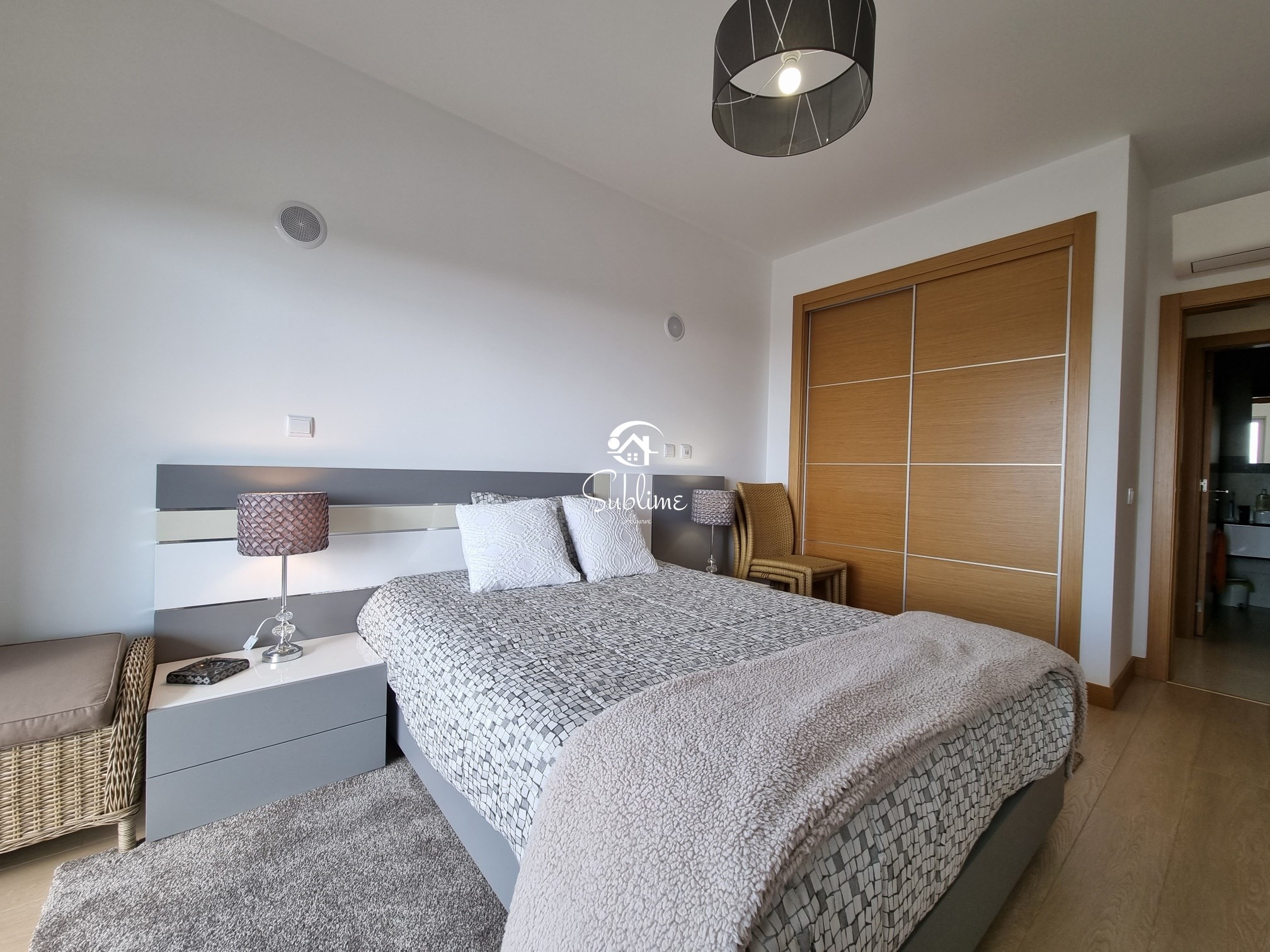 2 Bed, 2 Bath, ApartmentFor Sale, Lagos, Faro, 8600-551