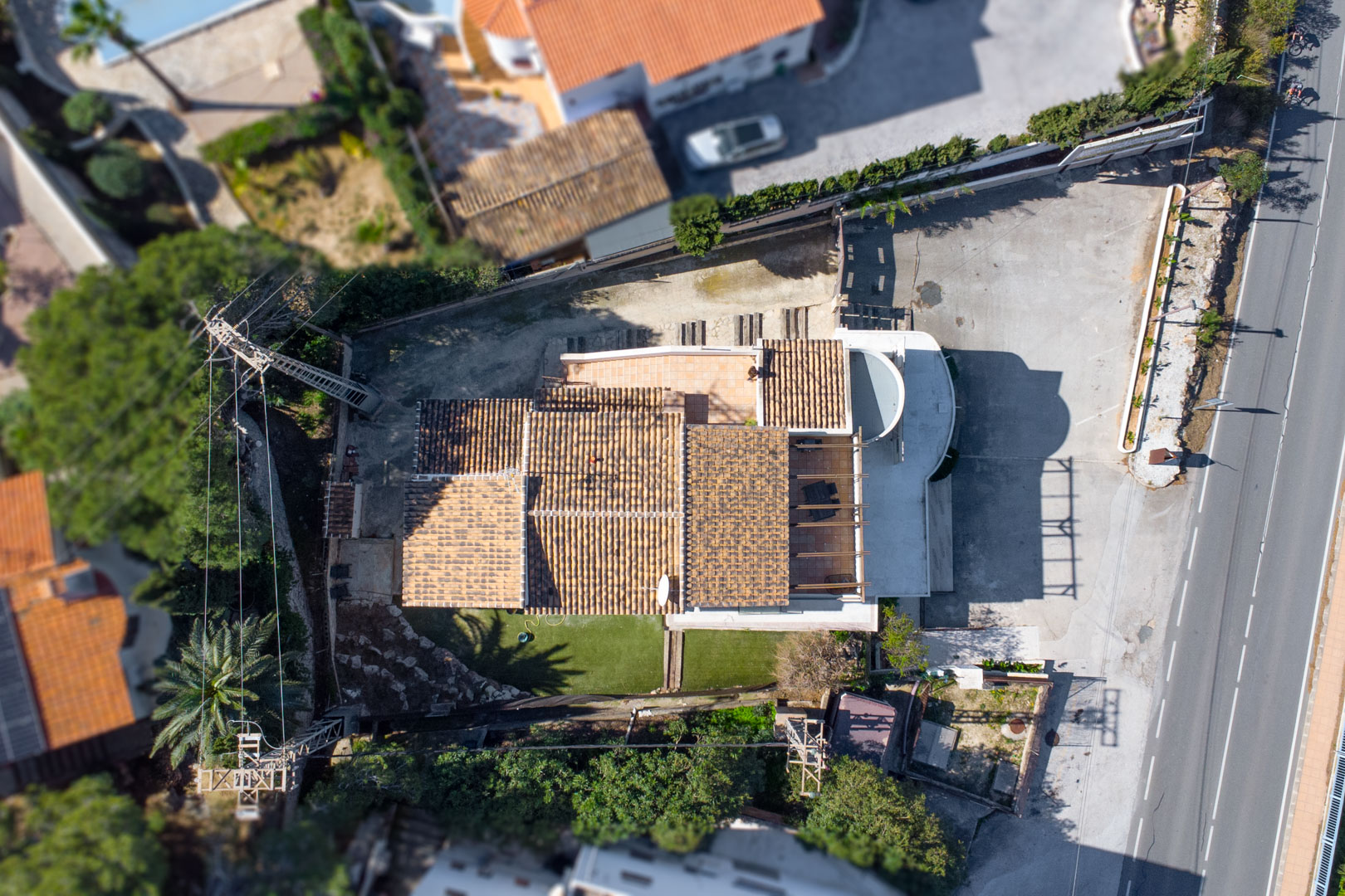 3 Bed, 2 Bath, HouseFor Sale