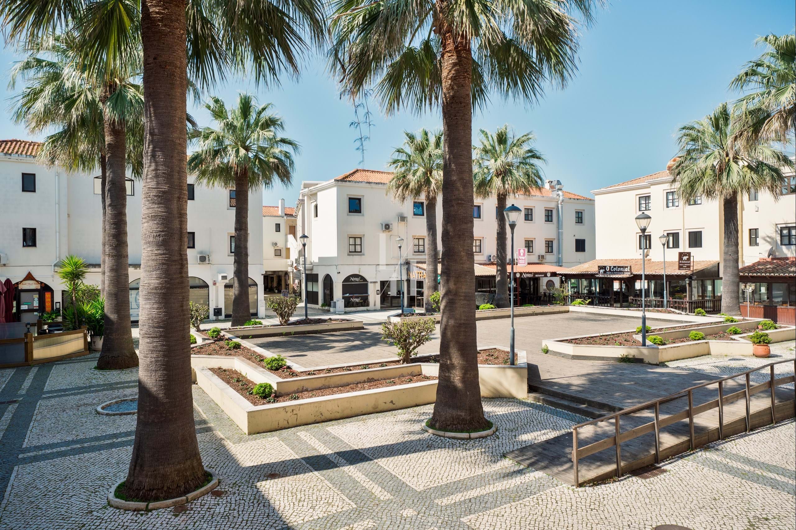 1 Bed, 2 Bath, ApartmentFor Sale, Loulé, Faro, 8125-428