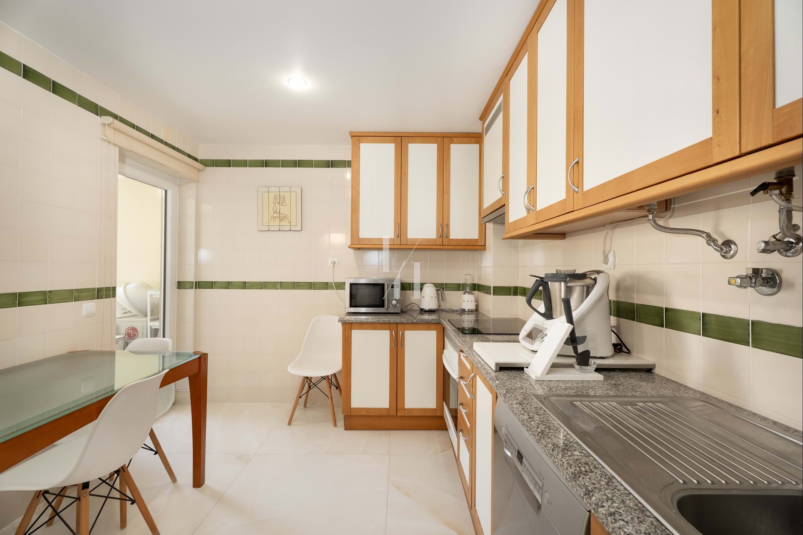 2 Bed, 2 Bath, ApartmentFor Sale, Loulé, Faro, 8125-404