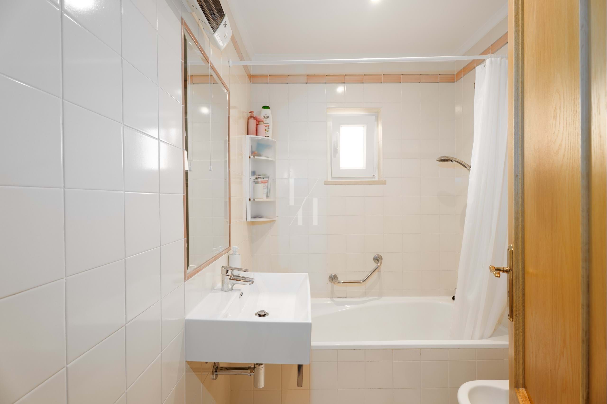 2 Bed, 2 Bath, ApartmentFor Sale, Loulé, Faro, 8125-404