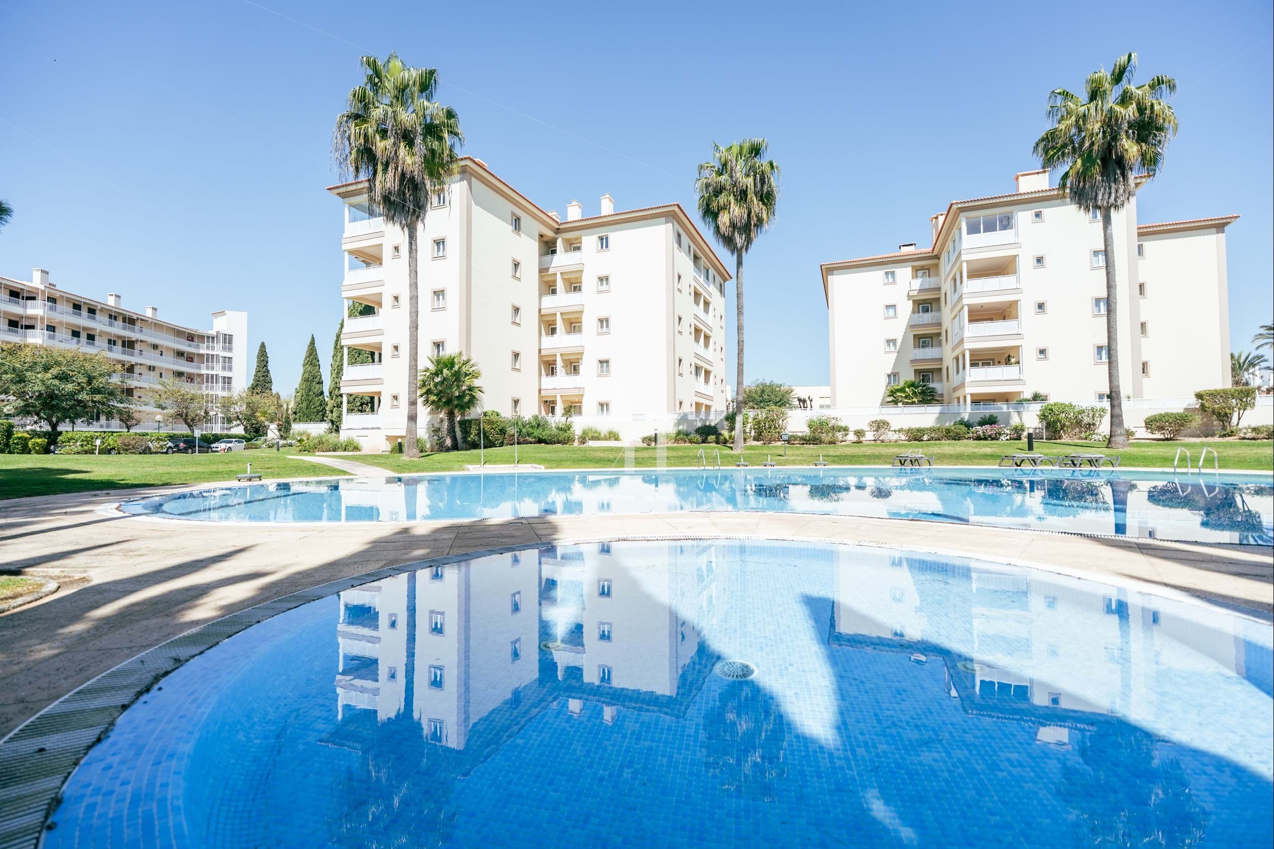 2 Bed, 2 Bath, ApartmentFor Sale, Loulé, Faro, 8125-404