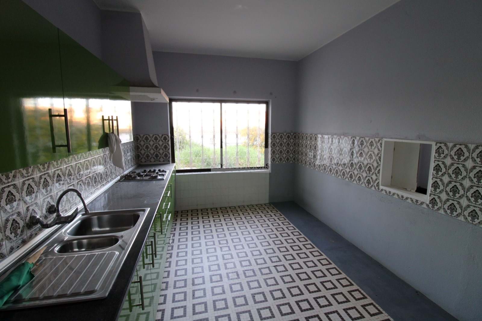 4 Bed, 3 Bath, HouseFor Sale, Lagos, Faro, 8600-074