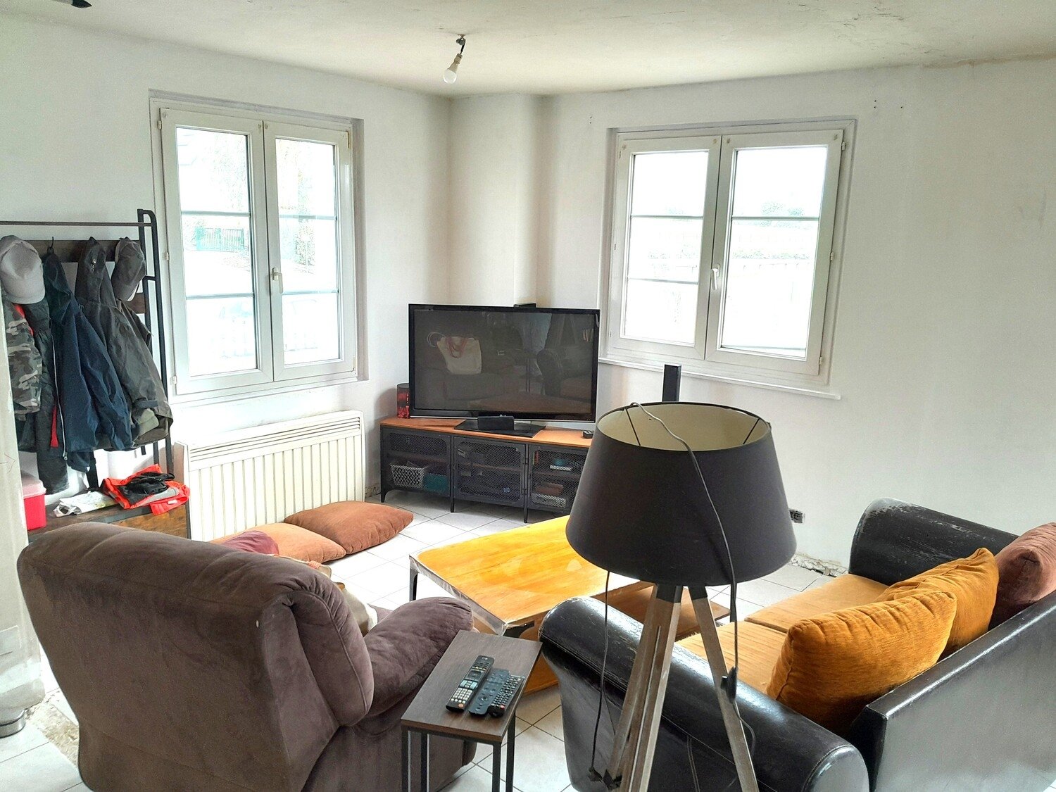 3 Bed, 1.5 Bath, HouseFor Sale, Neuilly-le-Vendin, Pays-de-la-Loire, 53250