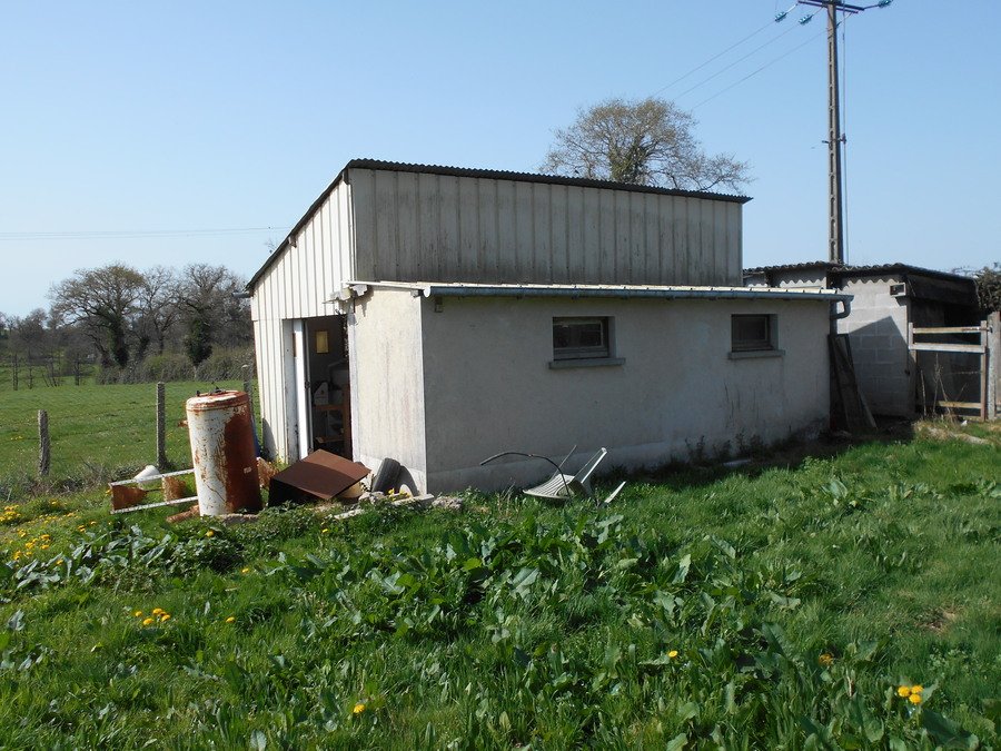 3 Bed, 1.5 Bath, HouseFor Sale, Neuilly-le-Vendin, Pays-de-la-Loire, 53250