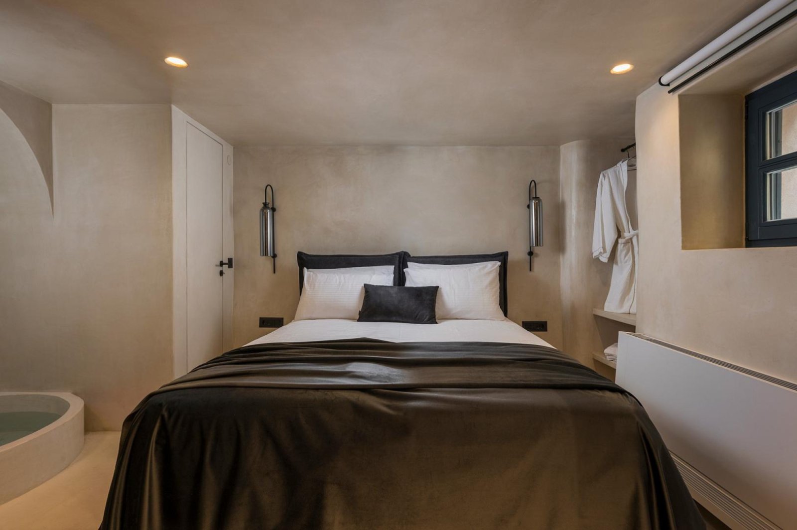 Commercial Property, For Sale