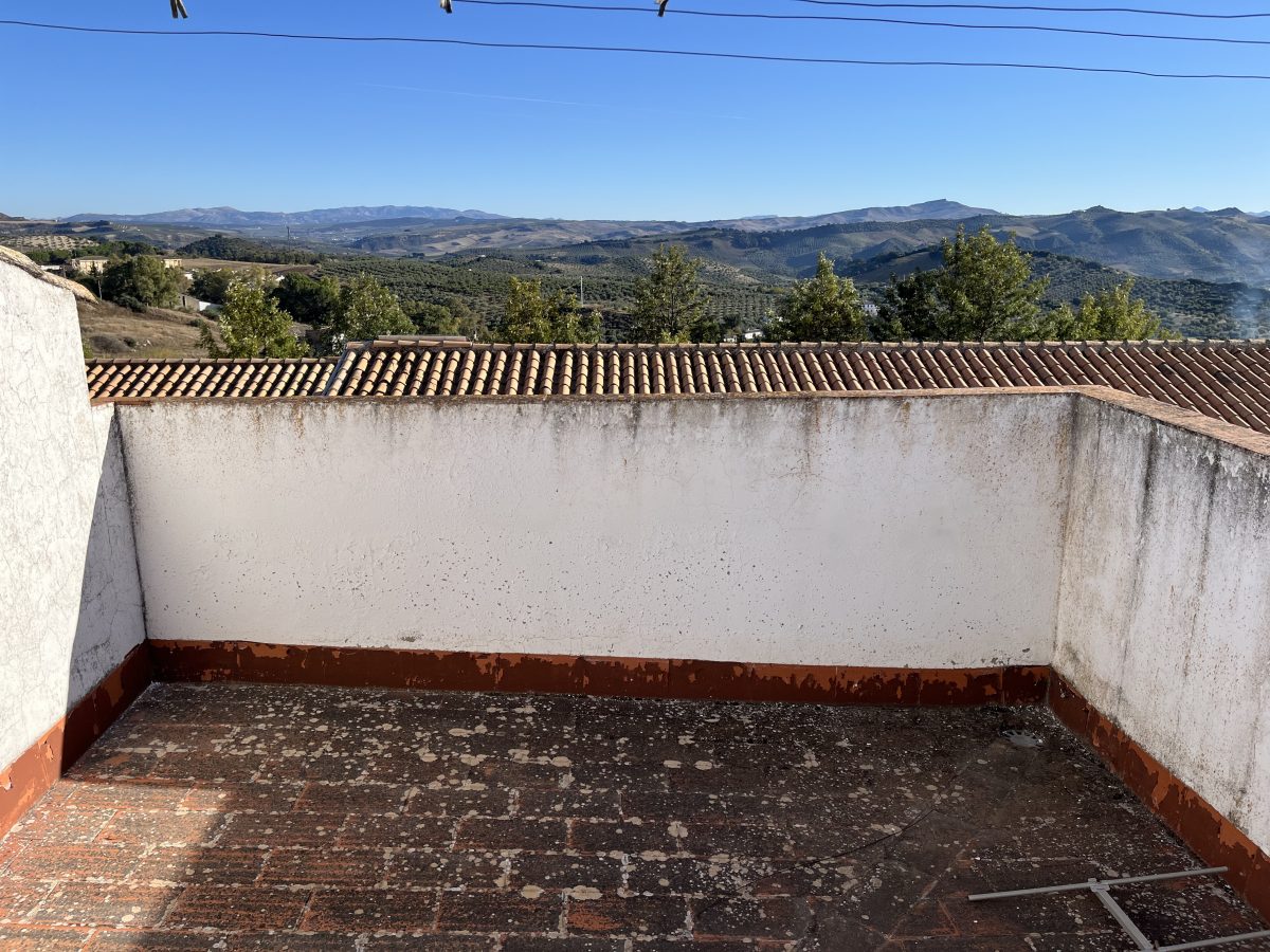 2 Bed, 1 Bath, HouseFor Sale, Olvera, Andalucia