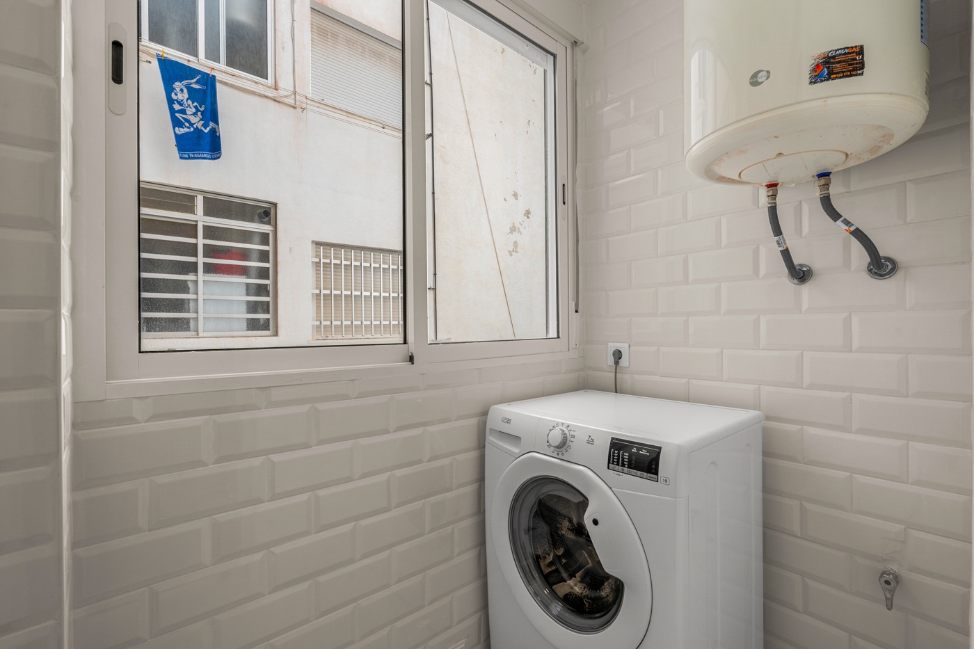 3 Bed, 2 Bath, ApartmentFor Sale, Torrevieja, Alicante