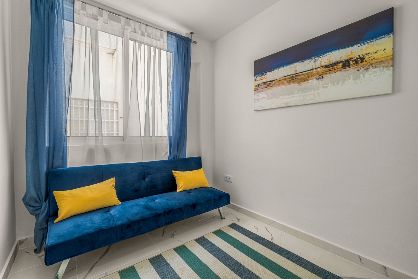 3 Bed, 2 Bath, ApartmentFor Sale, Torrevieja, Alicante