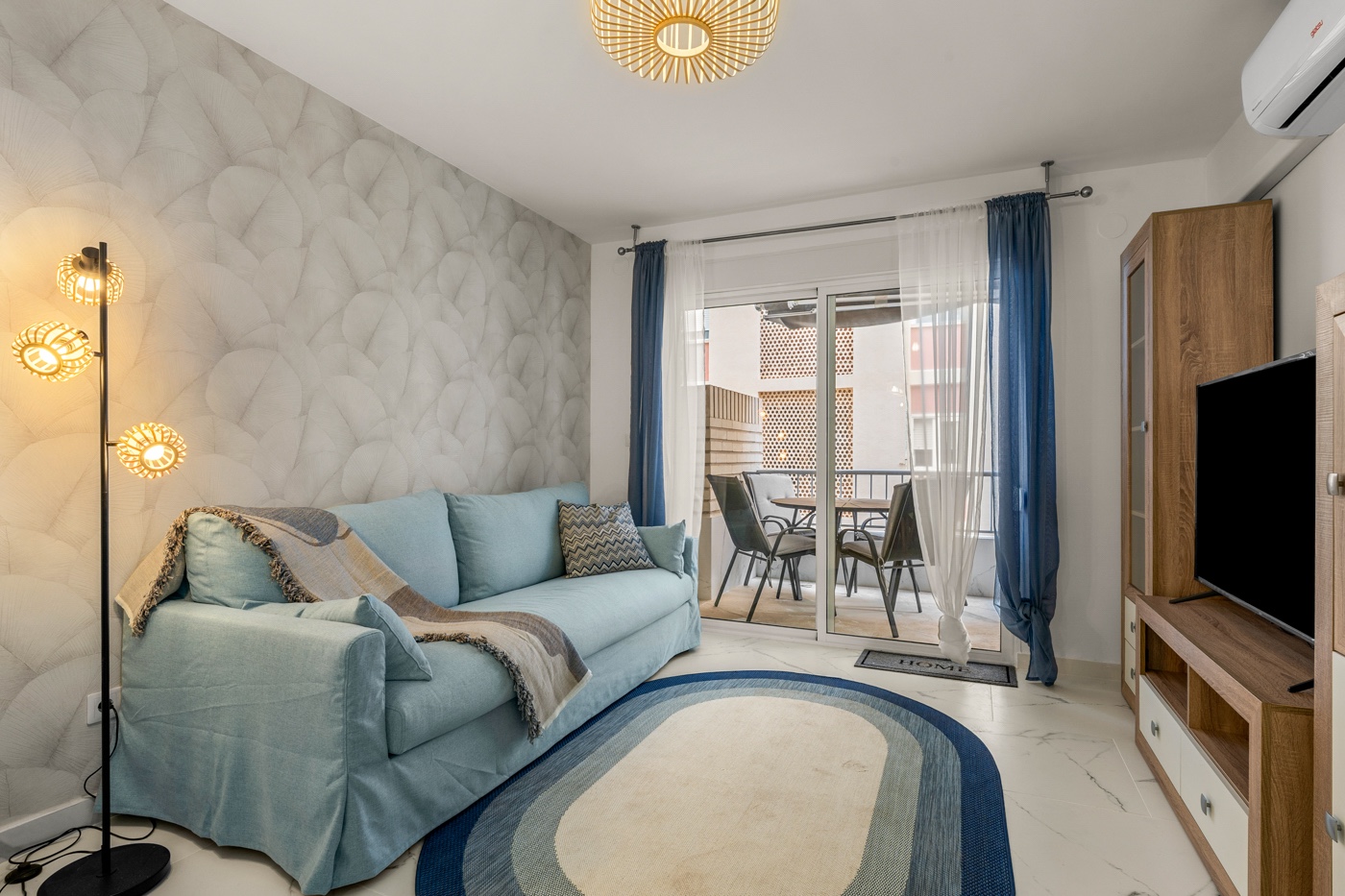 3 Bed, 2 Bath, ApartmentFor Sale, Torrevieja, Alicante