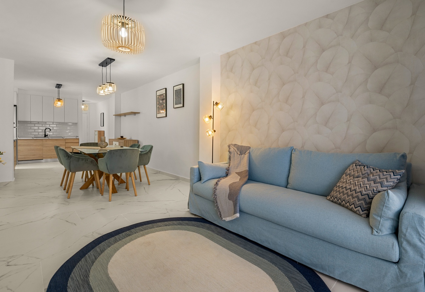 3 Bed, 2 Bath, ApartmentFor Sale, Torrevieja, Alicante