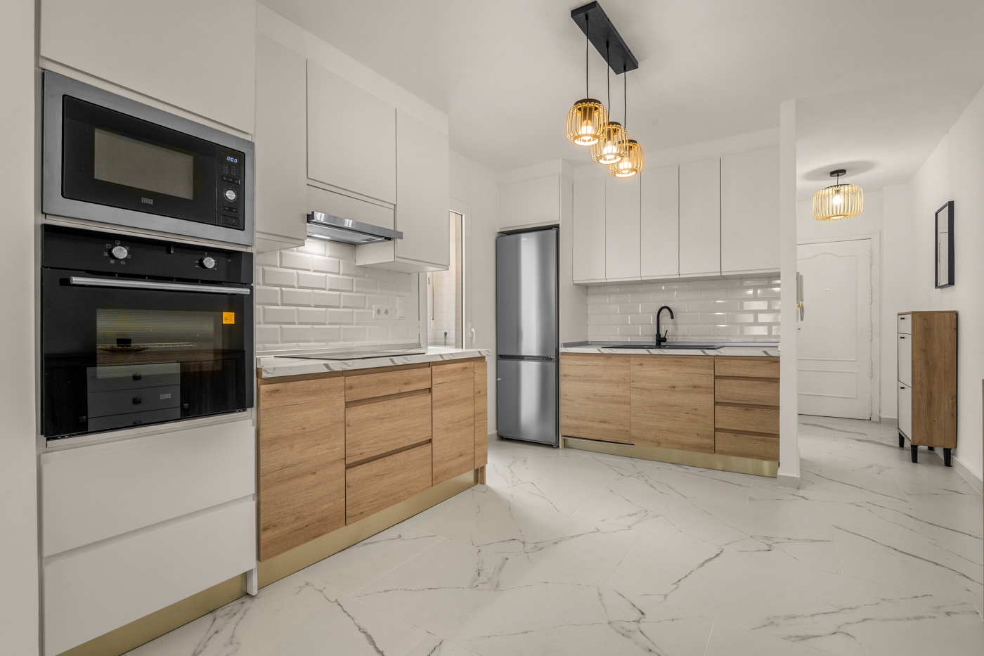 3 Bed, 2 Bath, ApartmentFor Sale, Torrevieja, Alicante