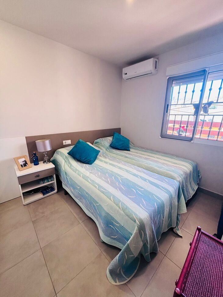 2 Bed, 2 Bath, ApartmentFor Sale, Los Altos - Dream Hills, Alicante