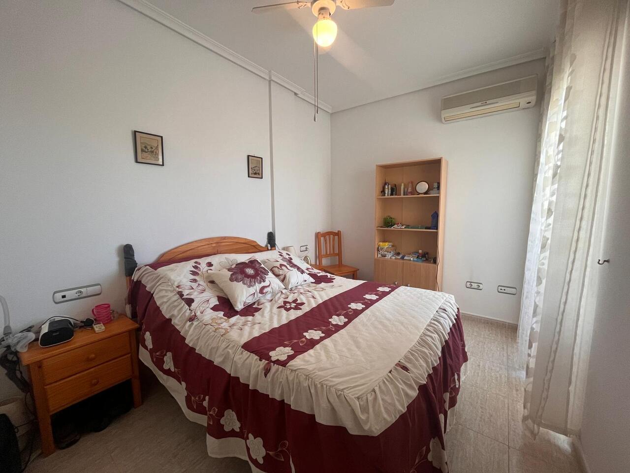 2 Bed, 1 Bath, ApartmentFor Sale, Almoradi, Alicante