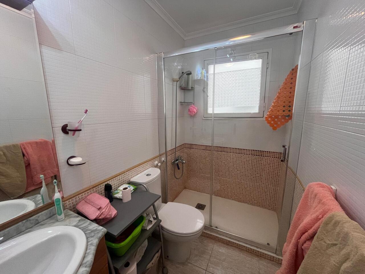 2 Bed, 1 Bath, ApartmentFor Sale, Almoradi, Alicante