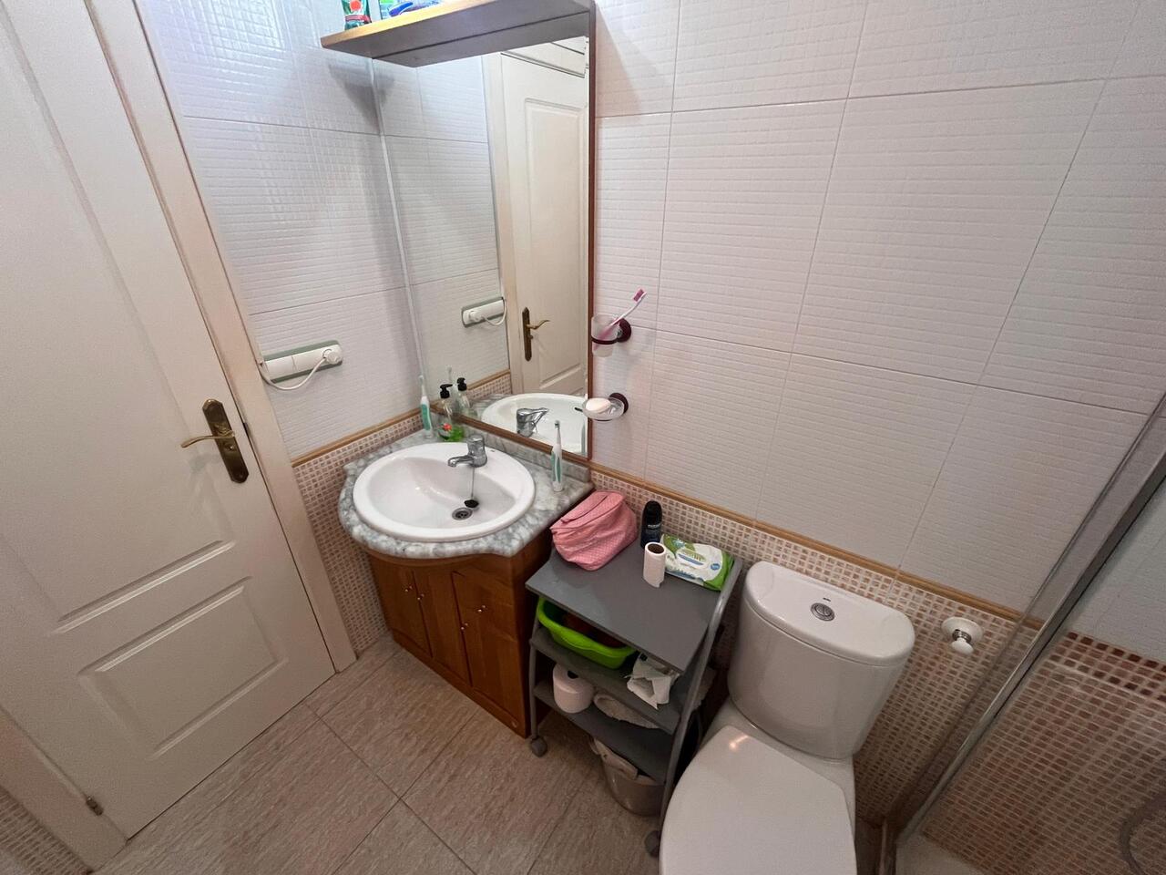 2 Bed, 1 Bath, ApartmentFor Sale, Almoradi, Alicante