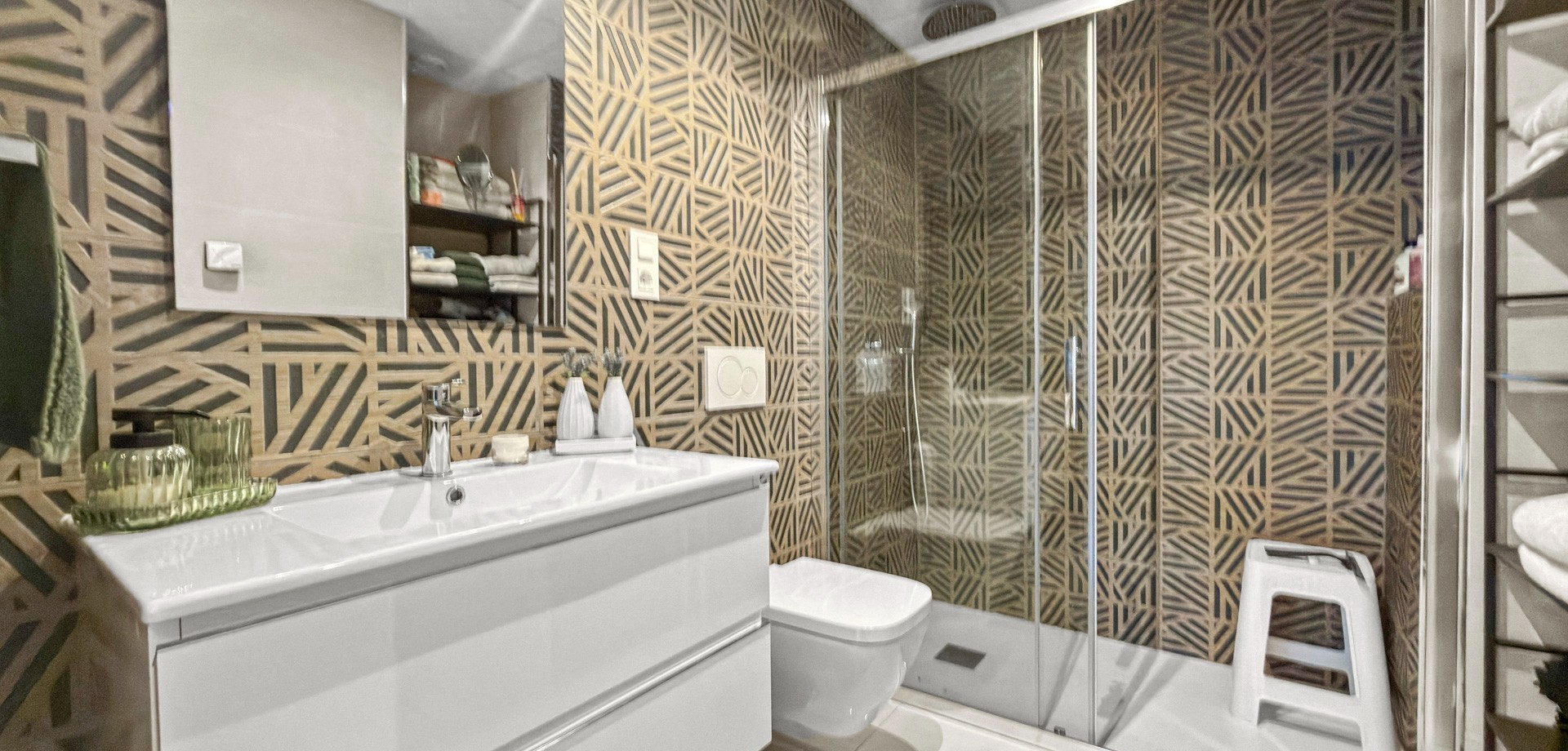 3 Bed, 2 Bath, ApartmentFor Sale, Orihuela Costa, Alicante