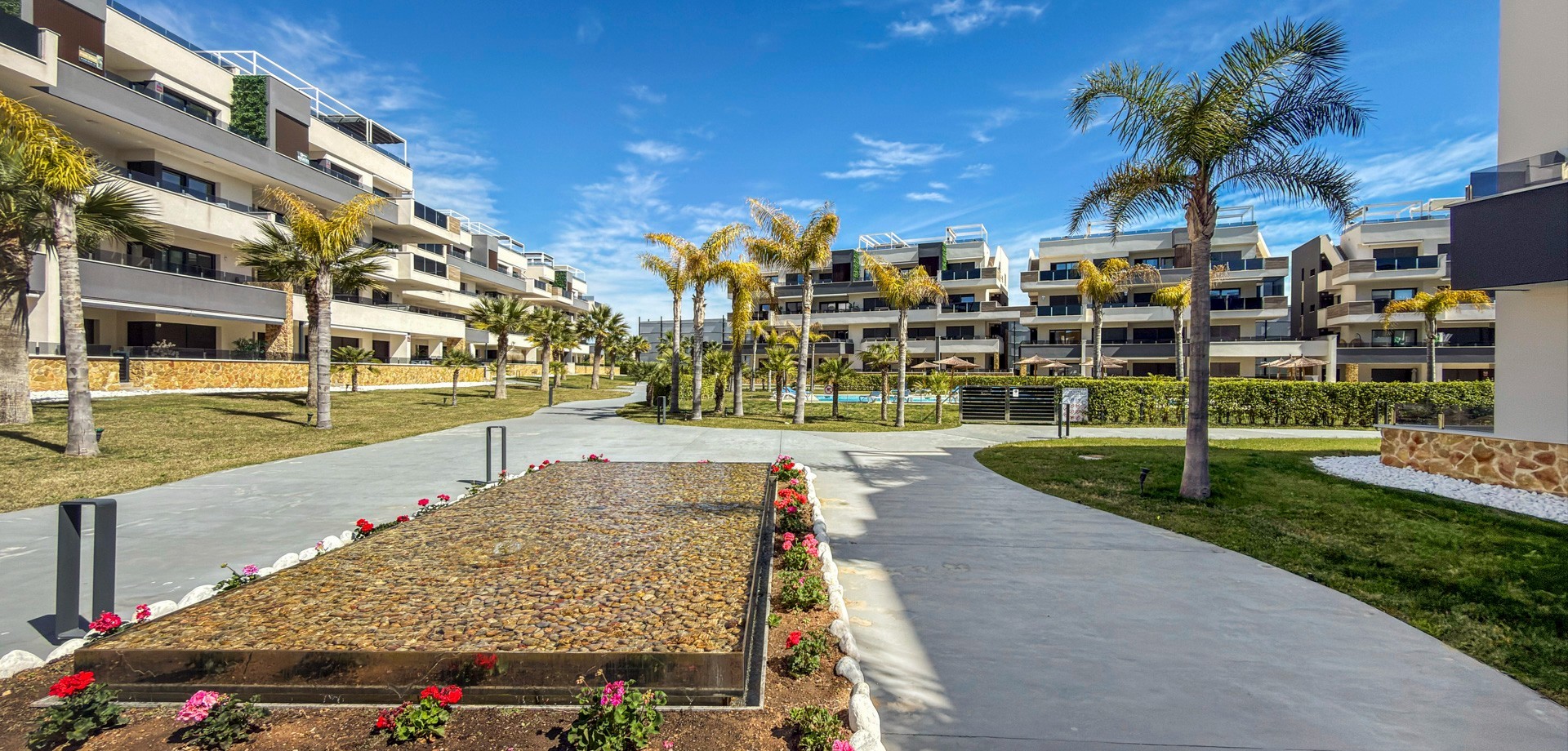 3 Bed, 2 Bath, ApartmentFor Sale, Orihuela Costa, Alicante