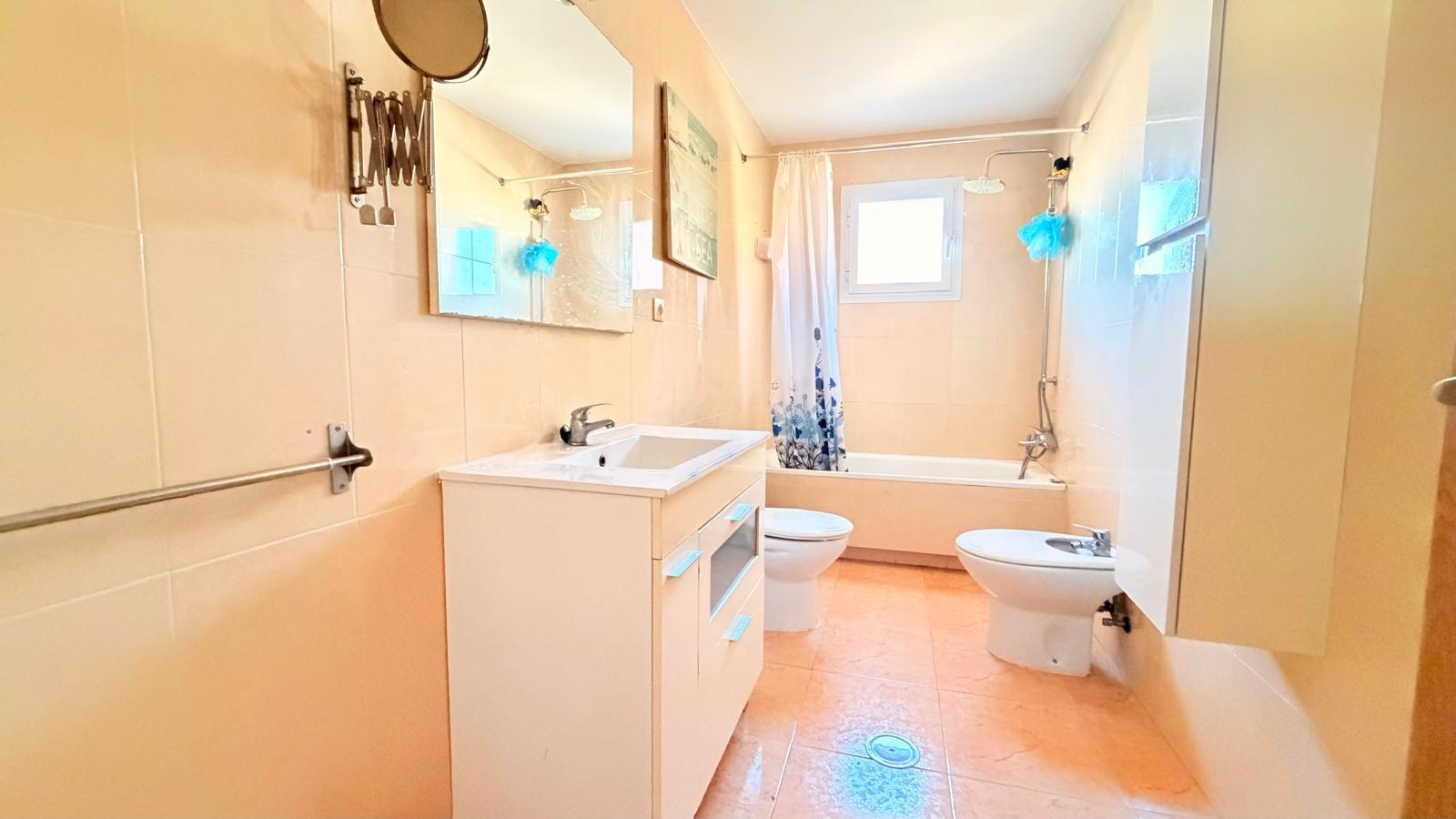 3 Bed, 1 Bath, ApartmentFor Sale, Los Alcazares, Murcia