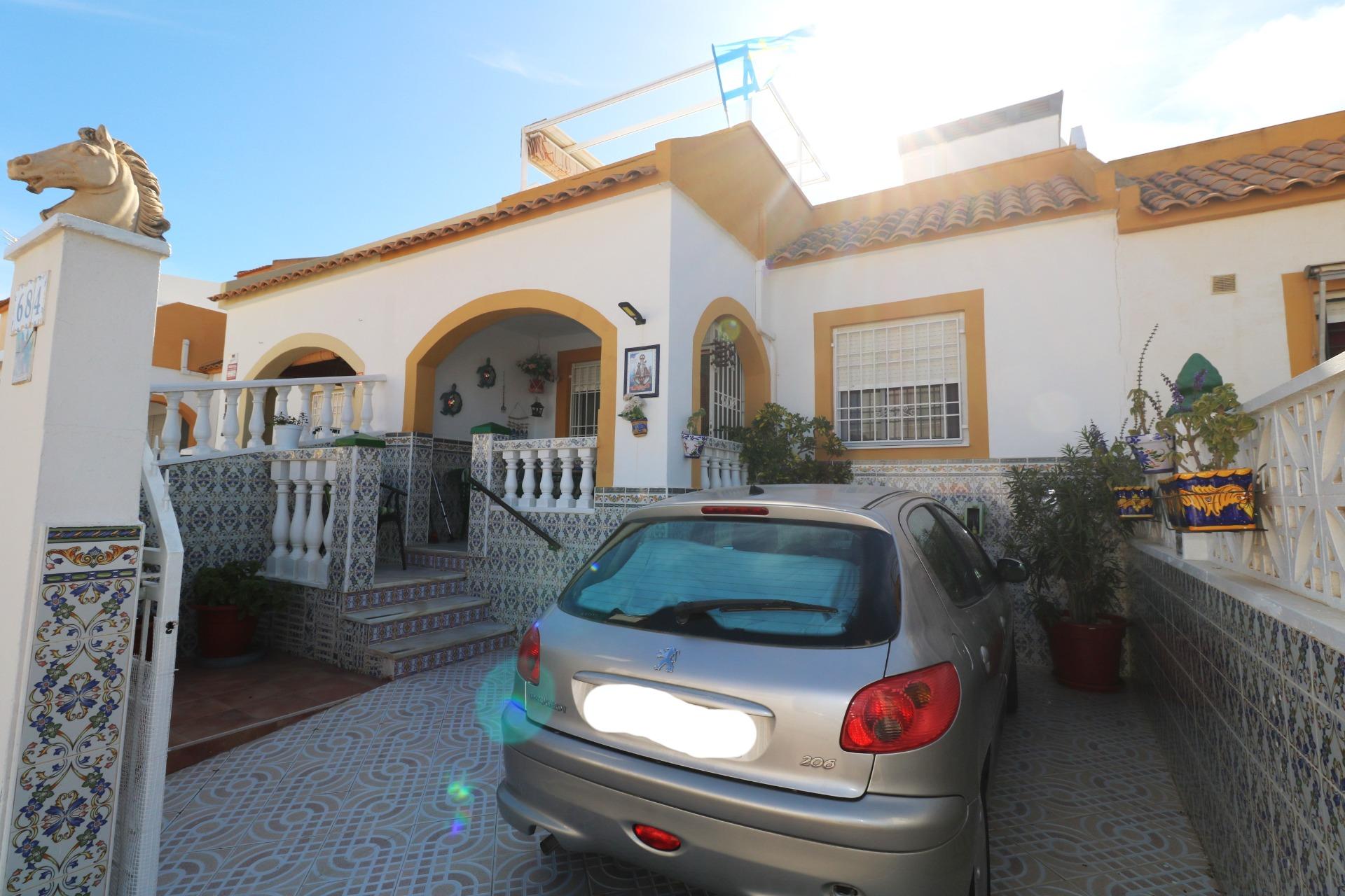 2 Bed, 1 Bath, HouseFor Sale, Torrevieja, Alicante