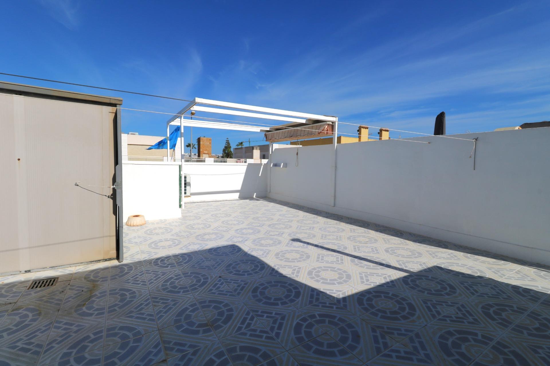 2 Bed, 1 Bath, HouseFor Sale, Torrevieja, Alicante