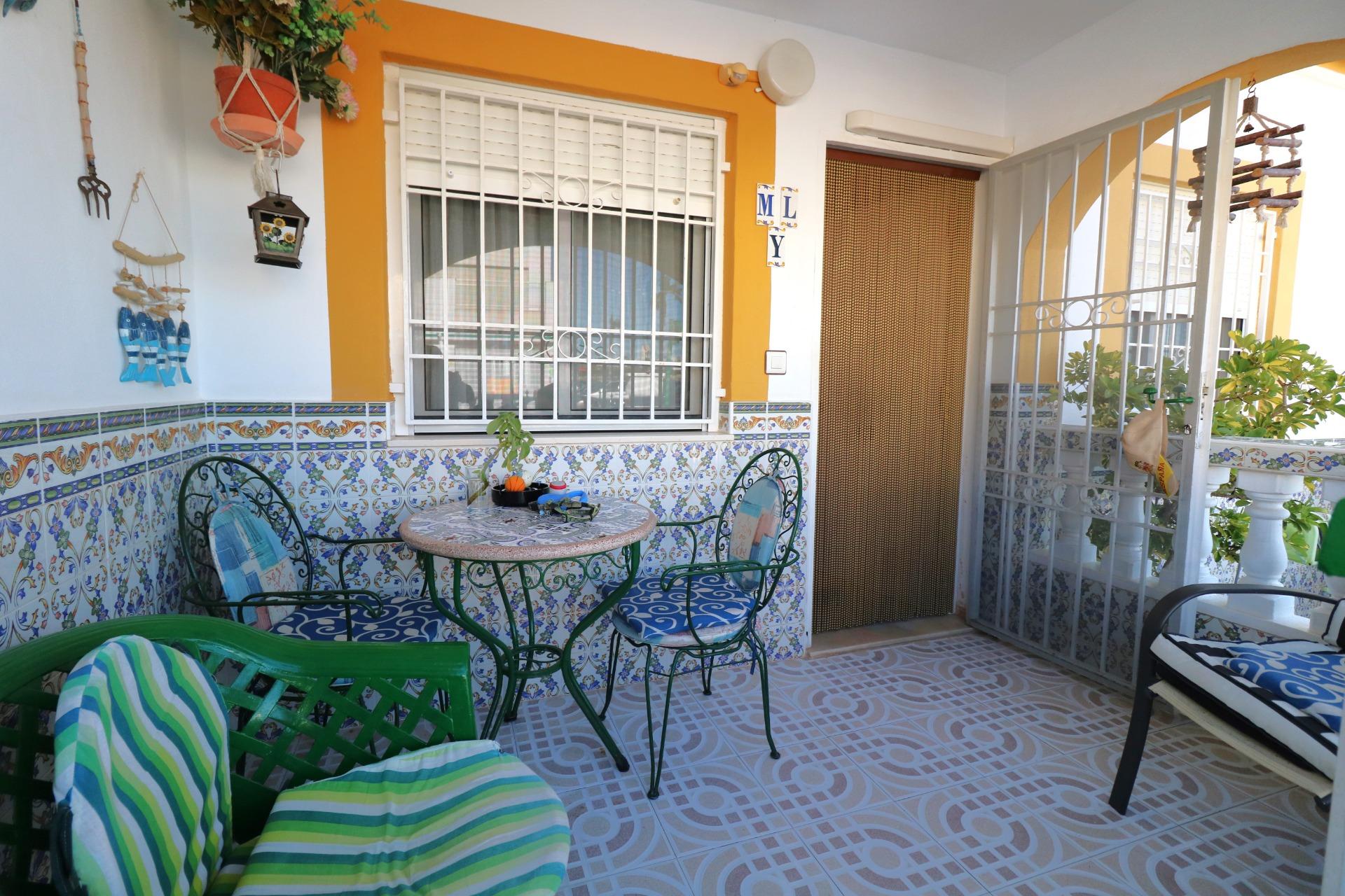 2 Bed, 1 Bath, HouseFor Sale, Torrevieja, Alicante