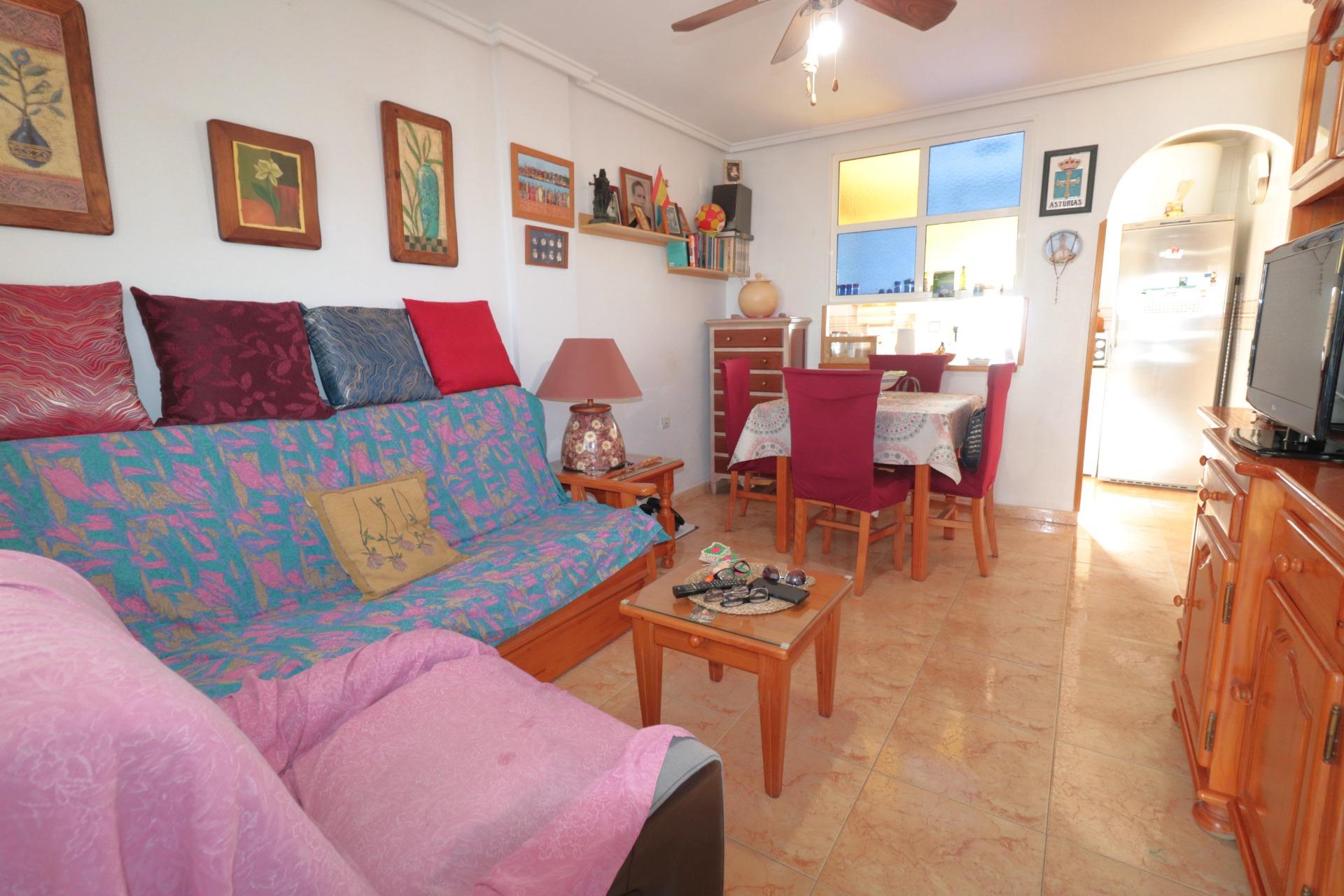 2 Bed, 1 Bath, HouseFor Sale, Torrevieja, Alicante