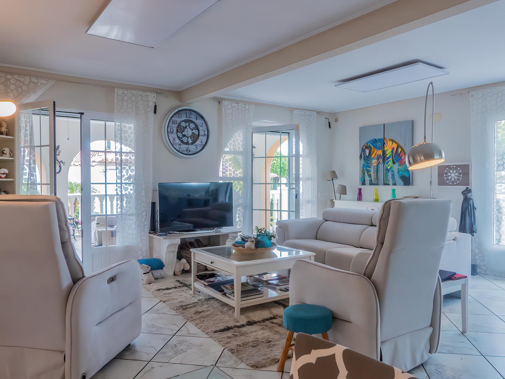 3 Bed, 3 Bath, HouseFor Sale, Torrevieja, Alicante