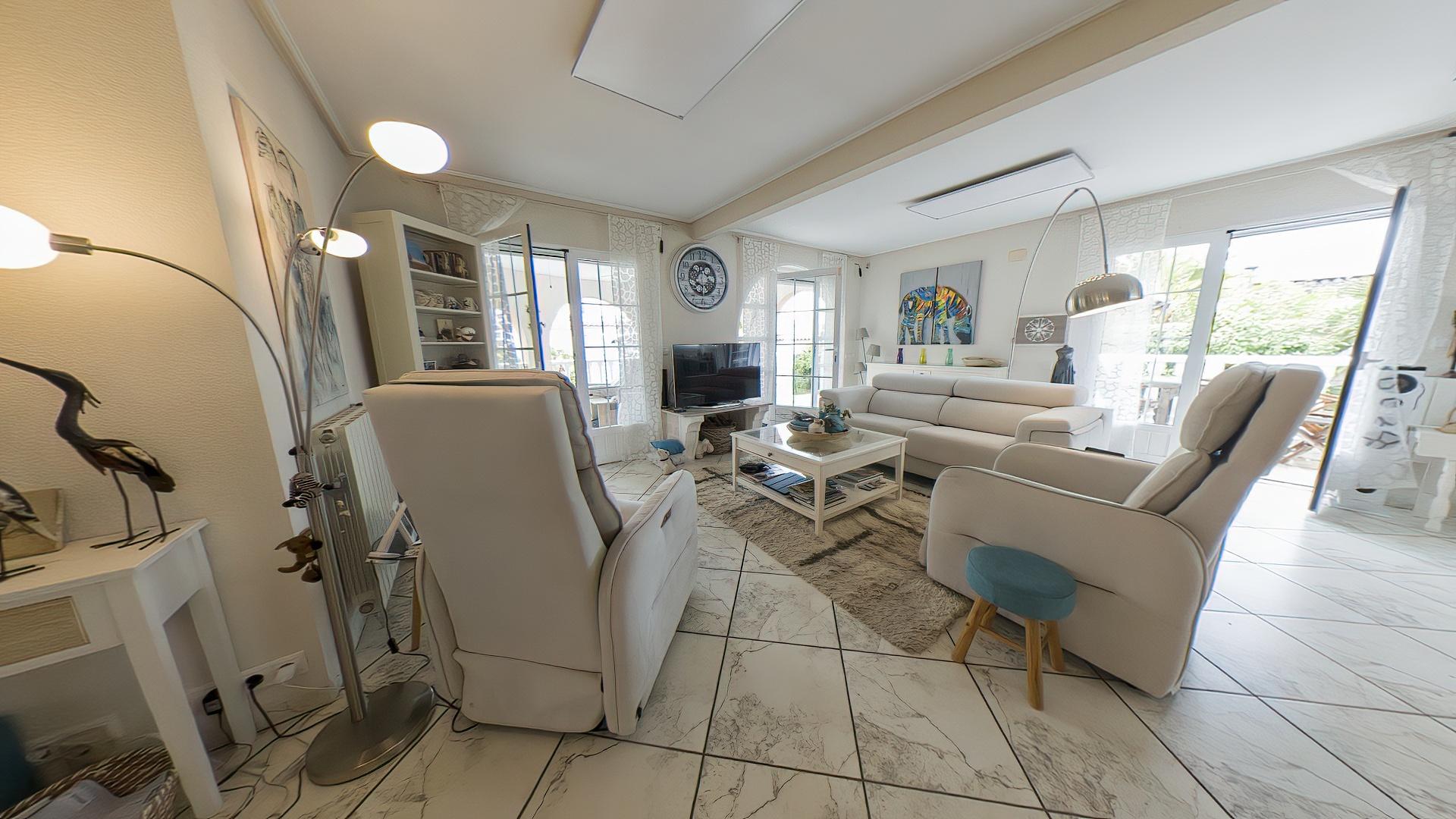 3 Bed, 3 Bath, HouseFor Sale, Torrevieja, Alicante