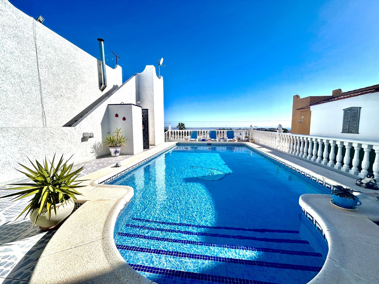 2 Bed, 2 Bath, HouseFor Sale, Villamartin, Alicante