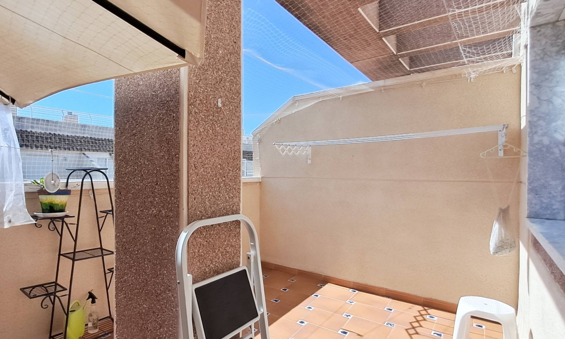 2 Bed, 1 Bath, ApartmentFor Sale, Torrevieja, Alicante