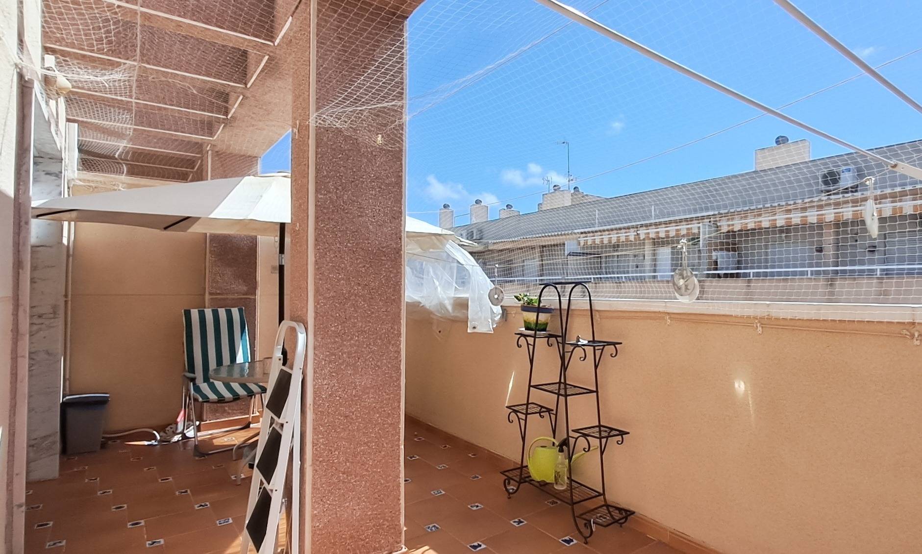 2 Bed, 1 Bath, ApartmentFor Sale, Torrevieja, Alicante