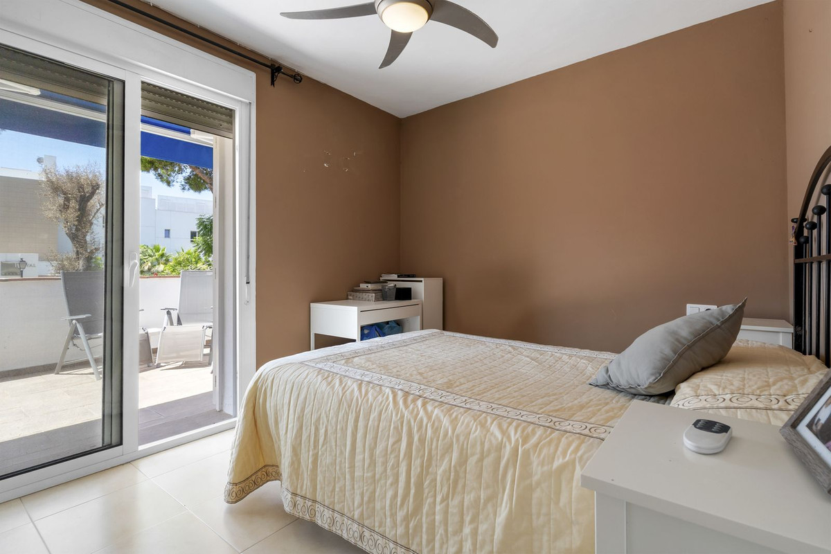 3 Bed, 3 Bath, ApartmentFor Sale, Nueva Andalucia, Malaga