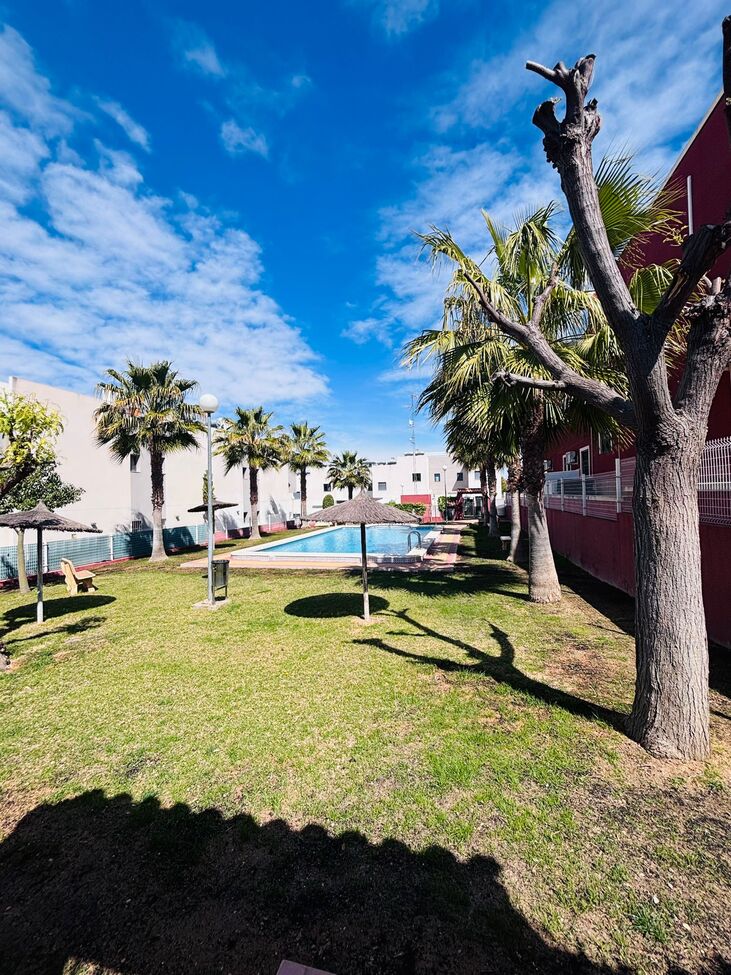 2 Bed, 2 Bath, ApartmentFor Sale, Los Altos - Dream Hills, Alicante